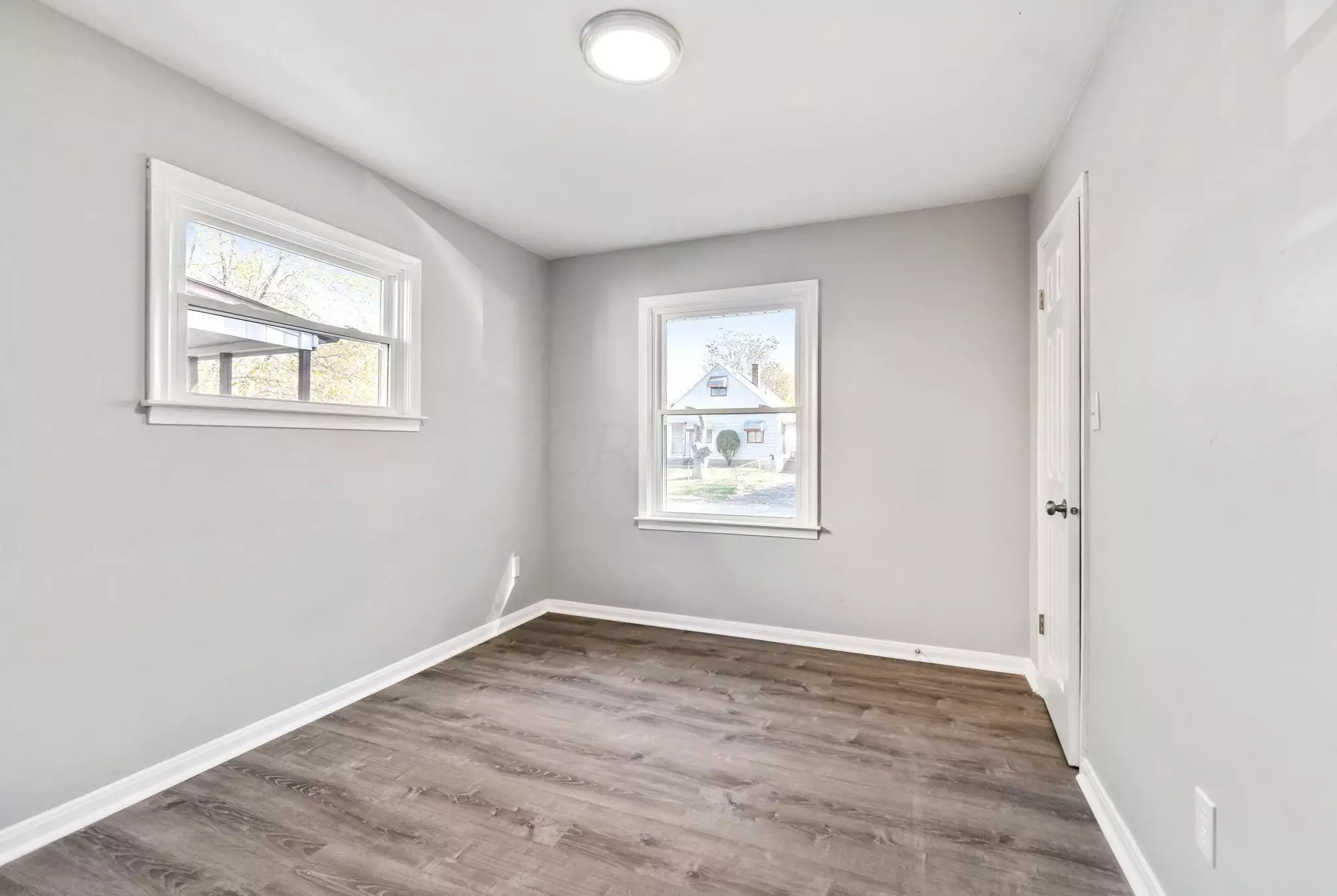 2771 Pontiac St, Columbus OH  43211-1145 exterior