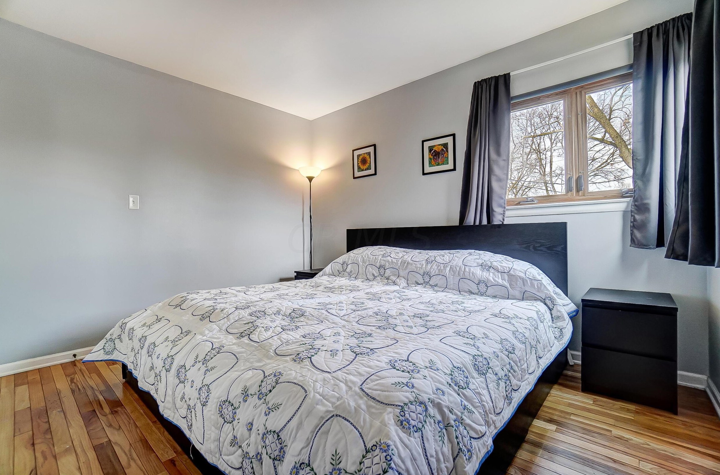 722 Harley Dr, Columbus OH 43202-1807 exterior