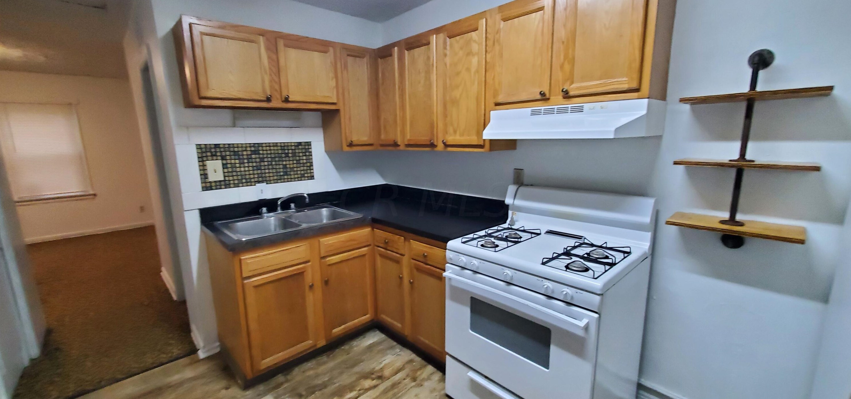 2836 Fremont St, Columbus OH  43204-3024 exterior