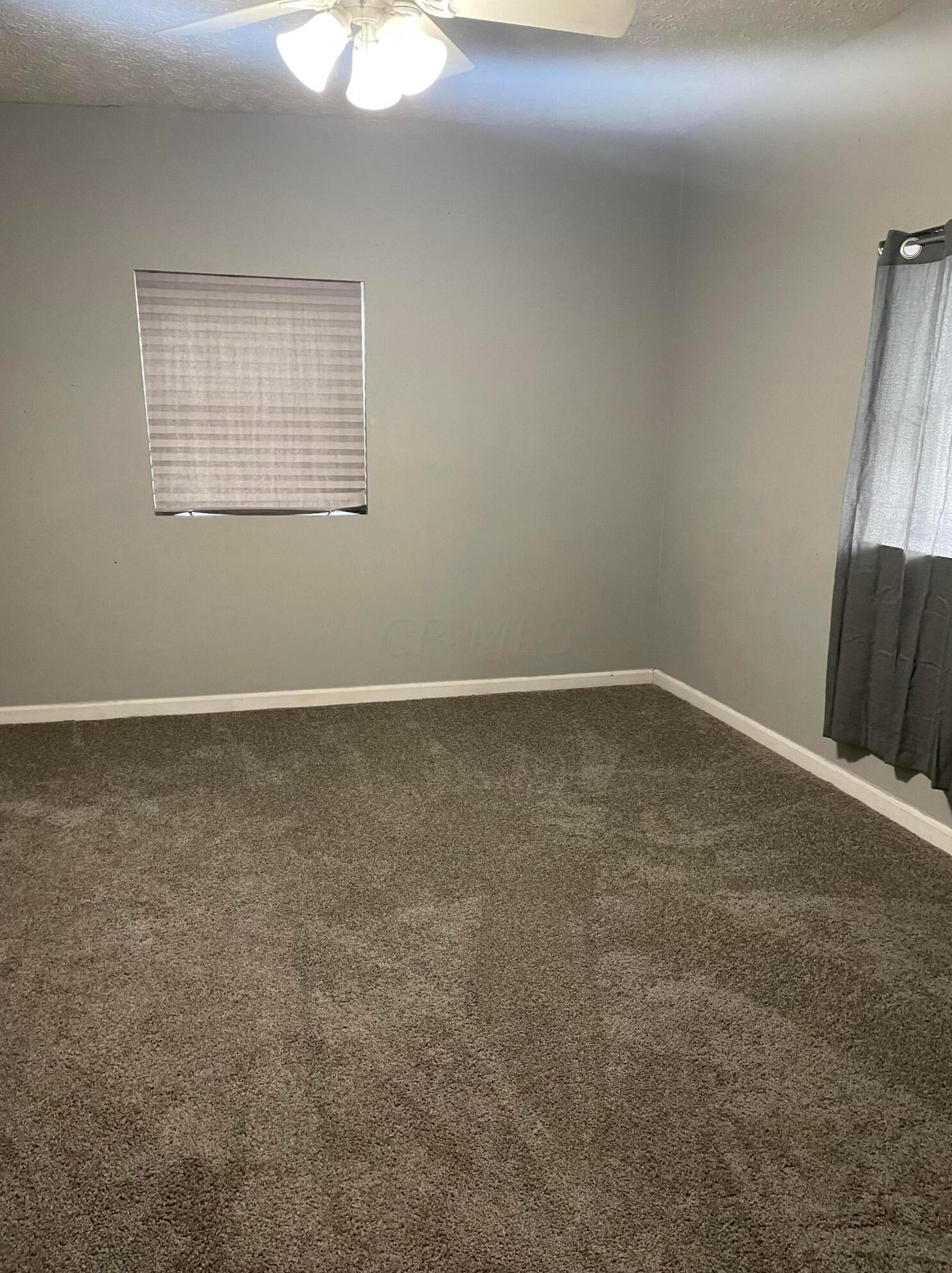 2074 Cooke Rd, Columbus OH  43224-2412 exterior