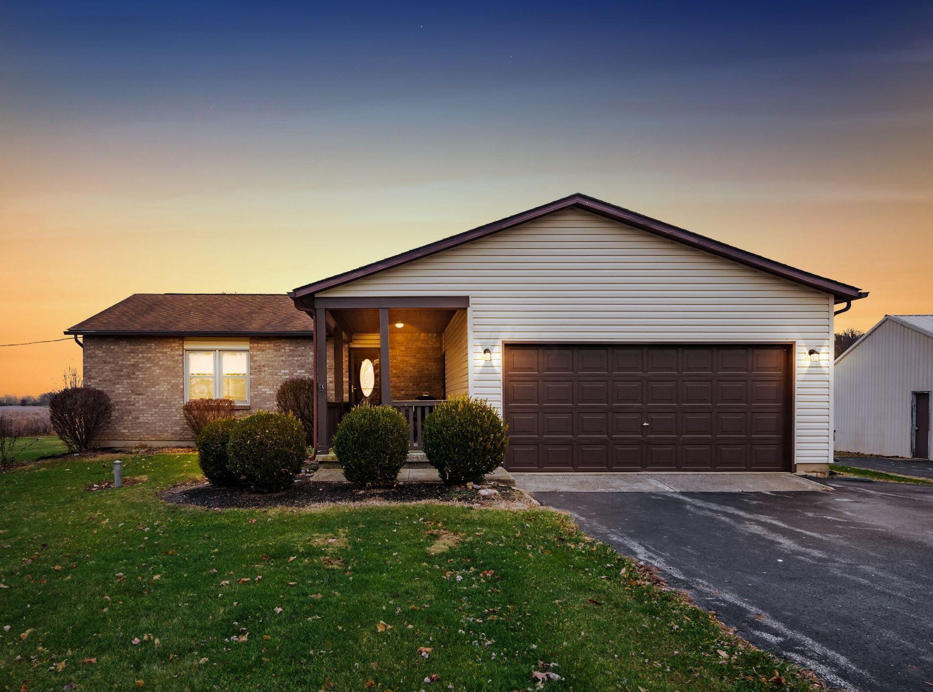 685 Glade Run Rd, West Jefferson, OH 43162