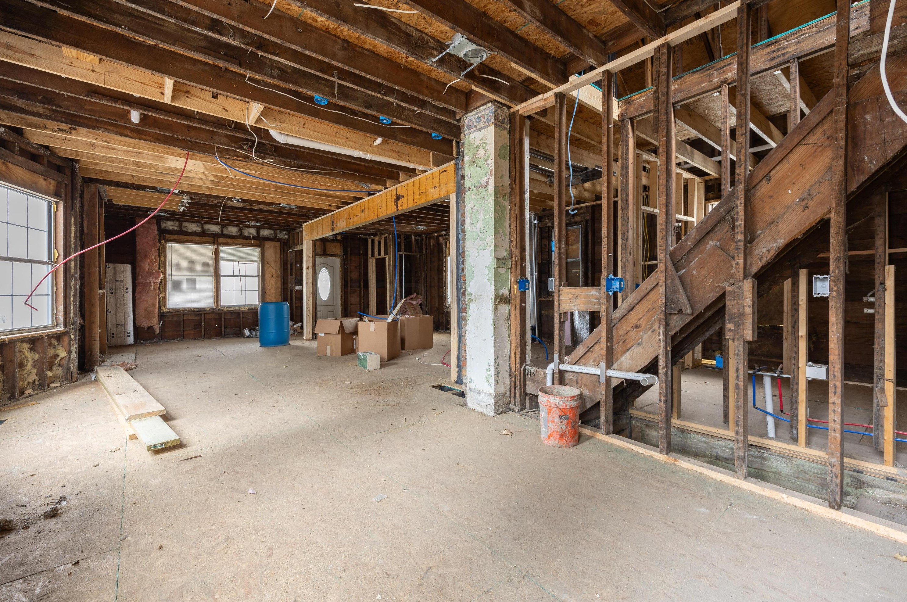 693 Kelton Ave, Columbus OH 43205-2948 exterior