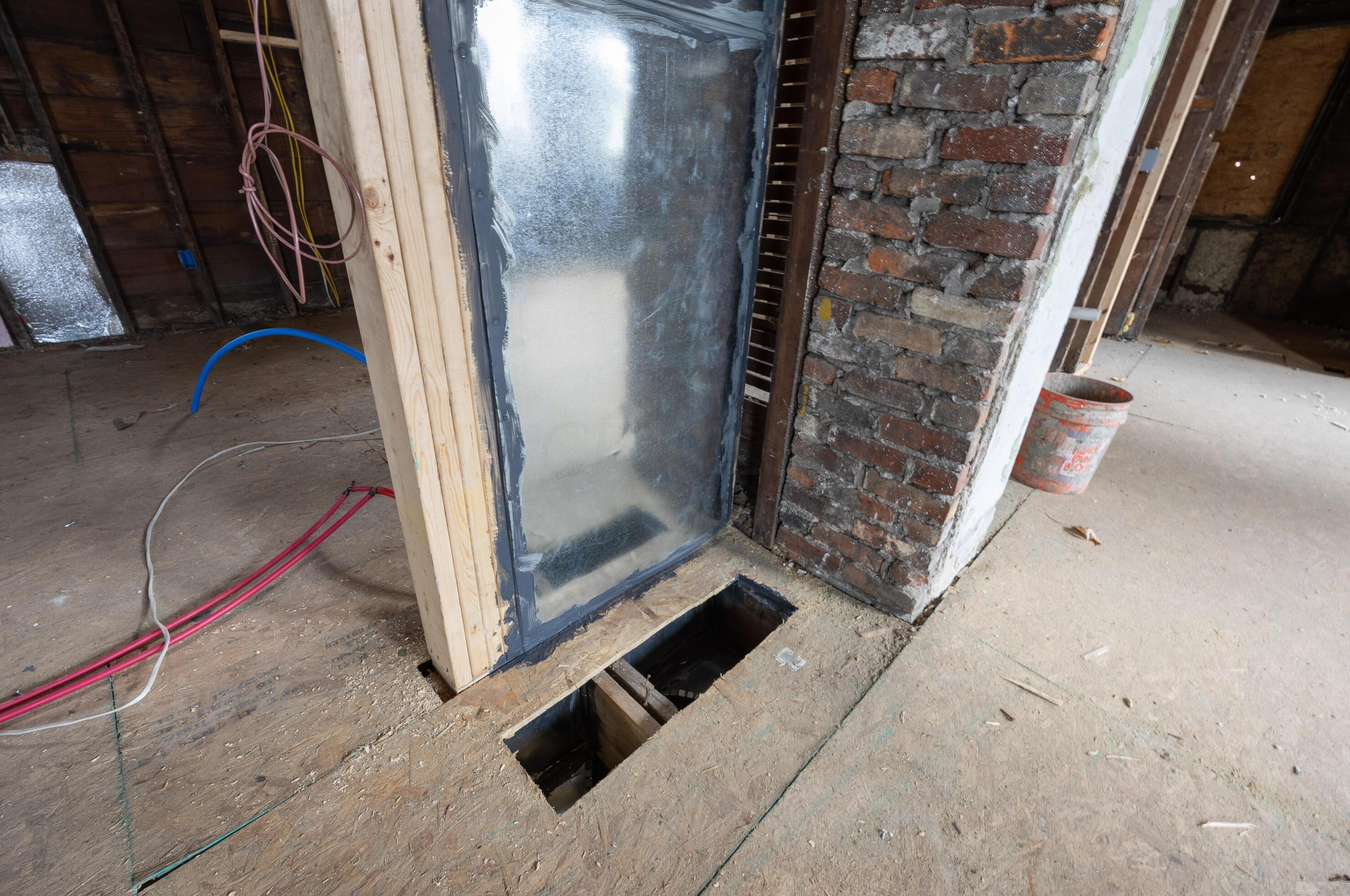 693 Kelton Ave, Columbus OH 43205-2948 exterior