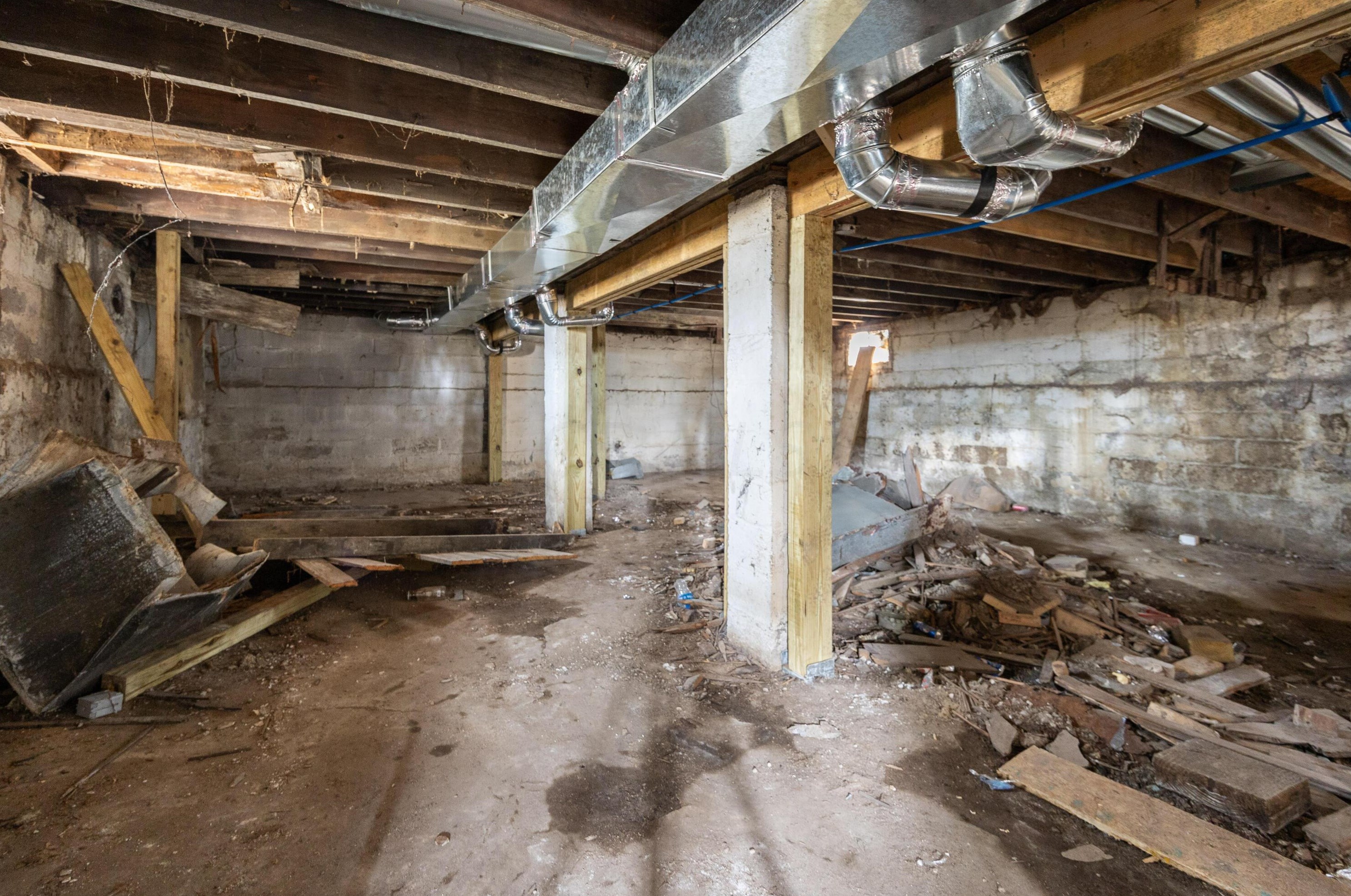 693 Kelton Ave, Columbus OH 43205-2948 exterior