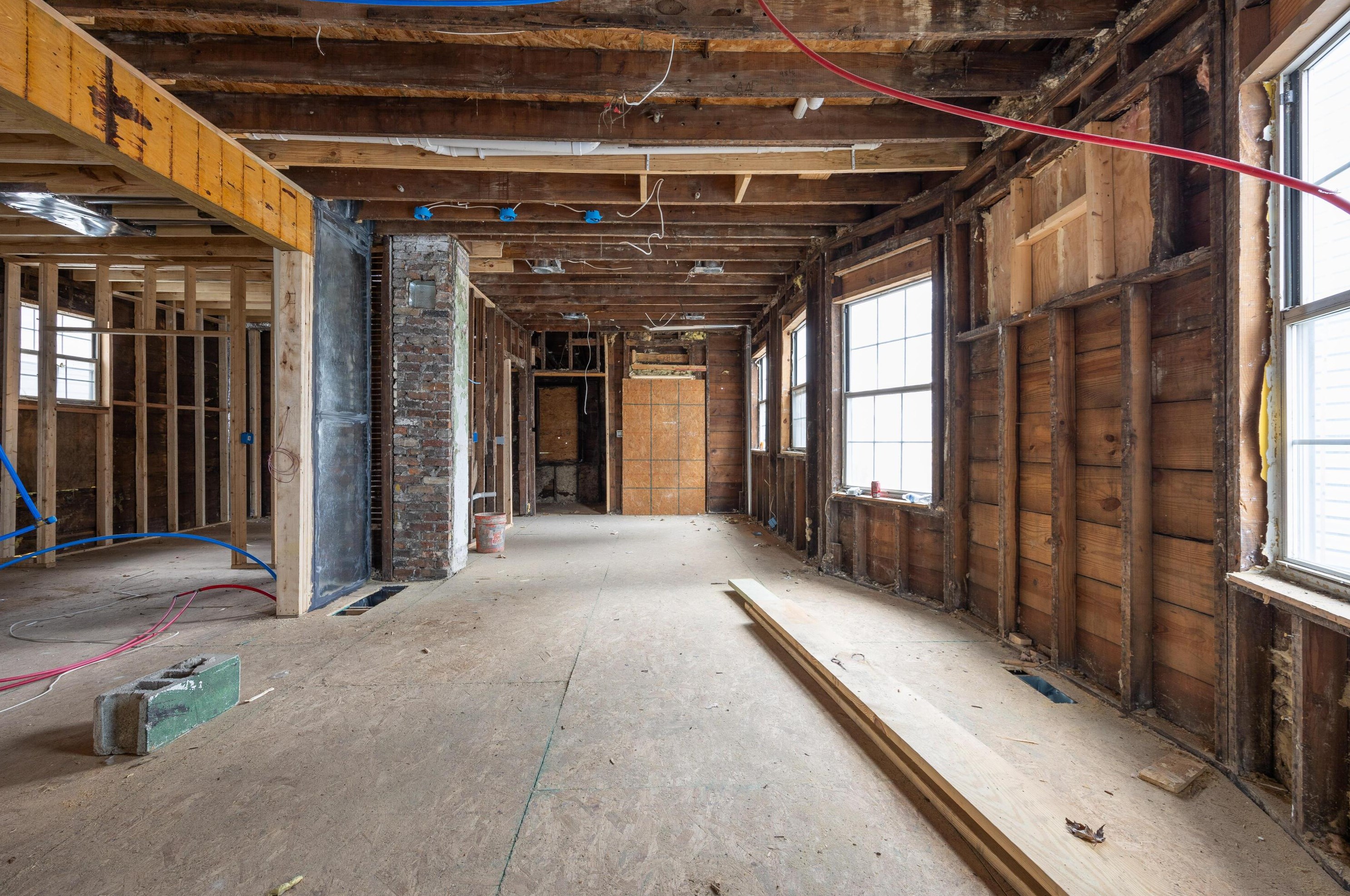 693 Kelton Ave, Columbus OH 43205-2948 exterior