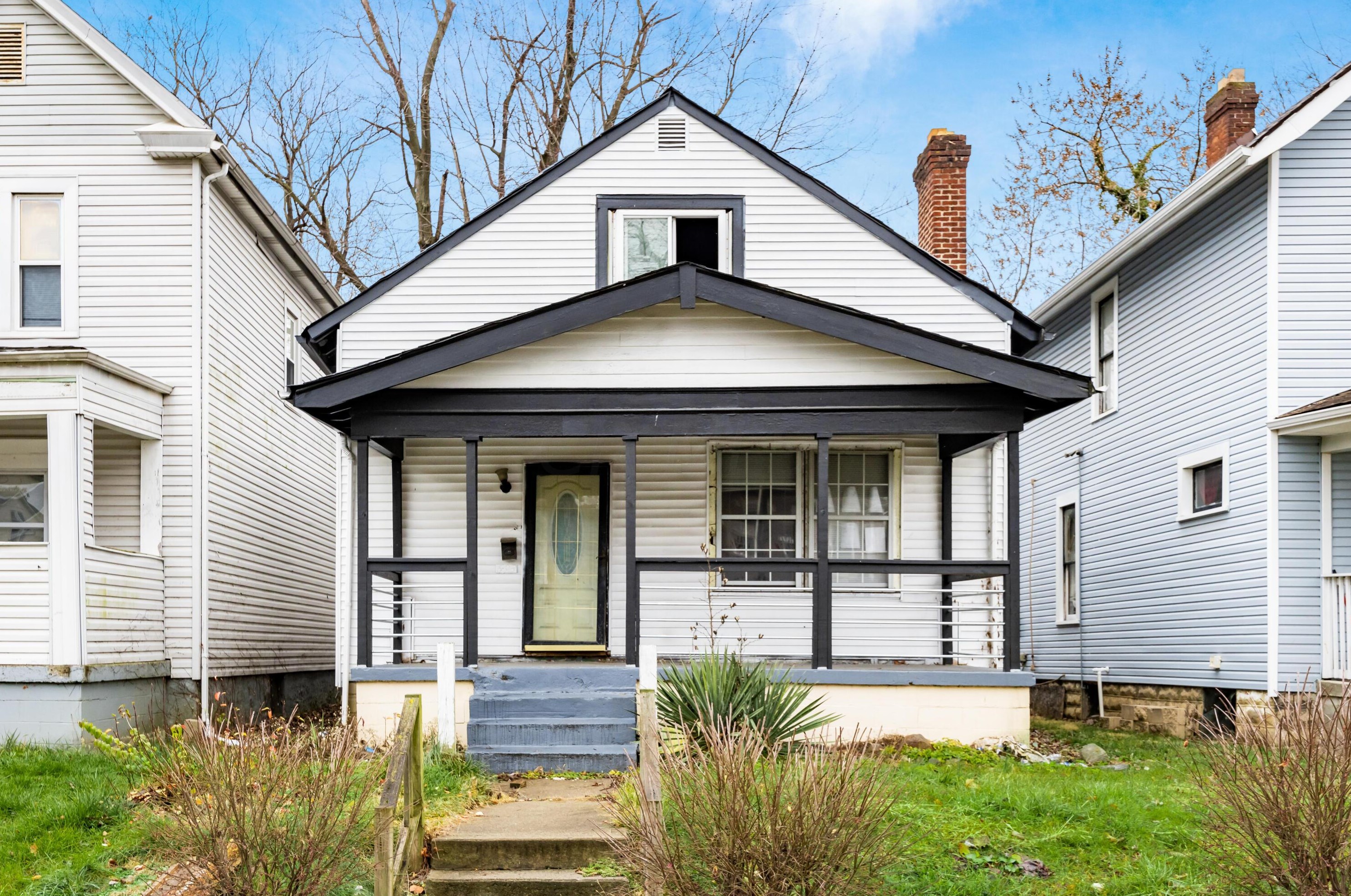 693 Kelton Ave, Columbus, OH 43205-2953