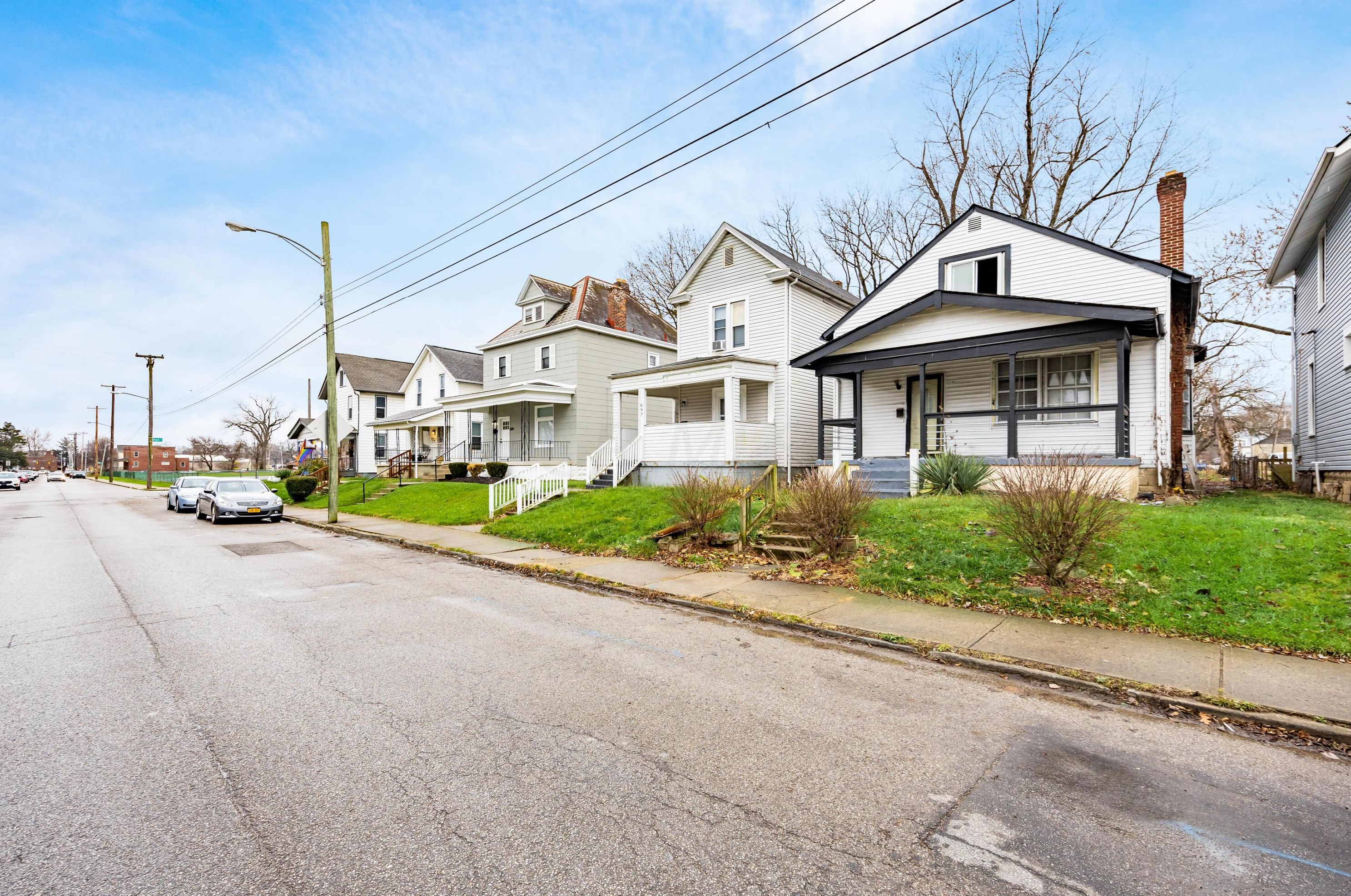 693 Kelton Ave, Columbus OH 43205-2948 exterior