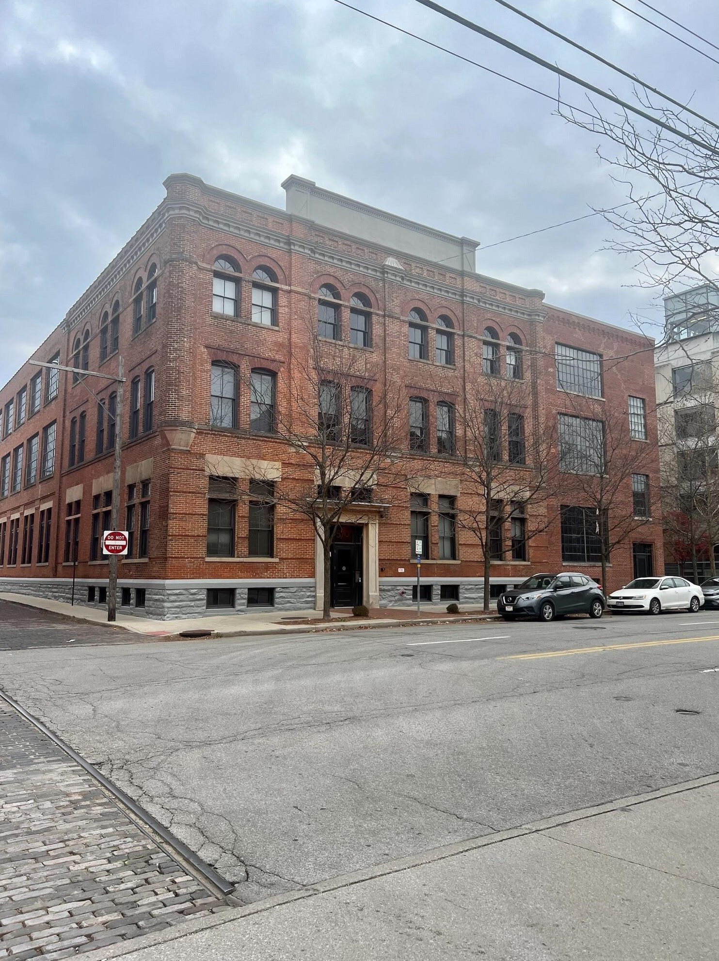 570 S Front St #208, Columbus, OH 43215