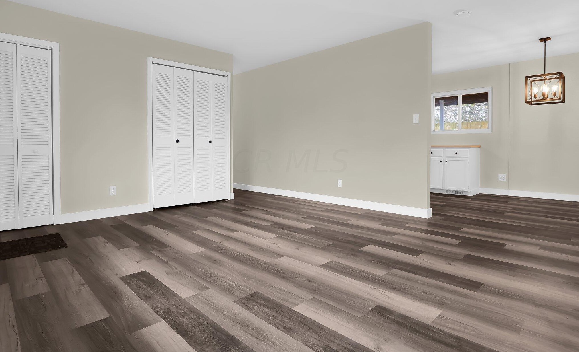 5322 Newport Rd, Columbus OH  43232-6323 exterior