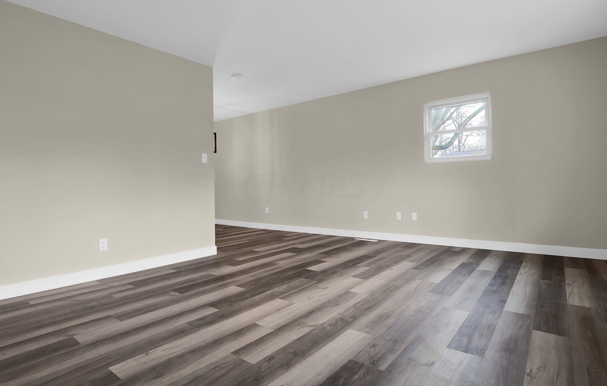 5322 Newport Rd, Columbus OH  43232-6323 exterior