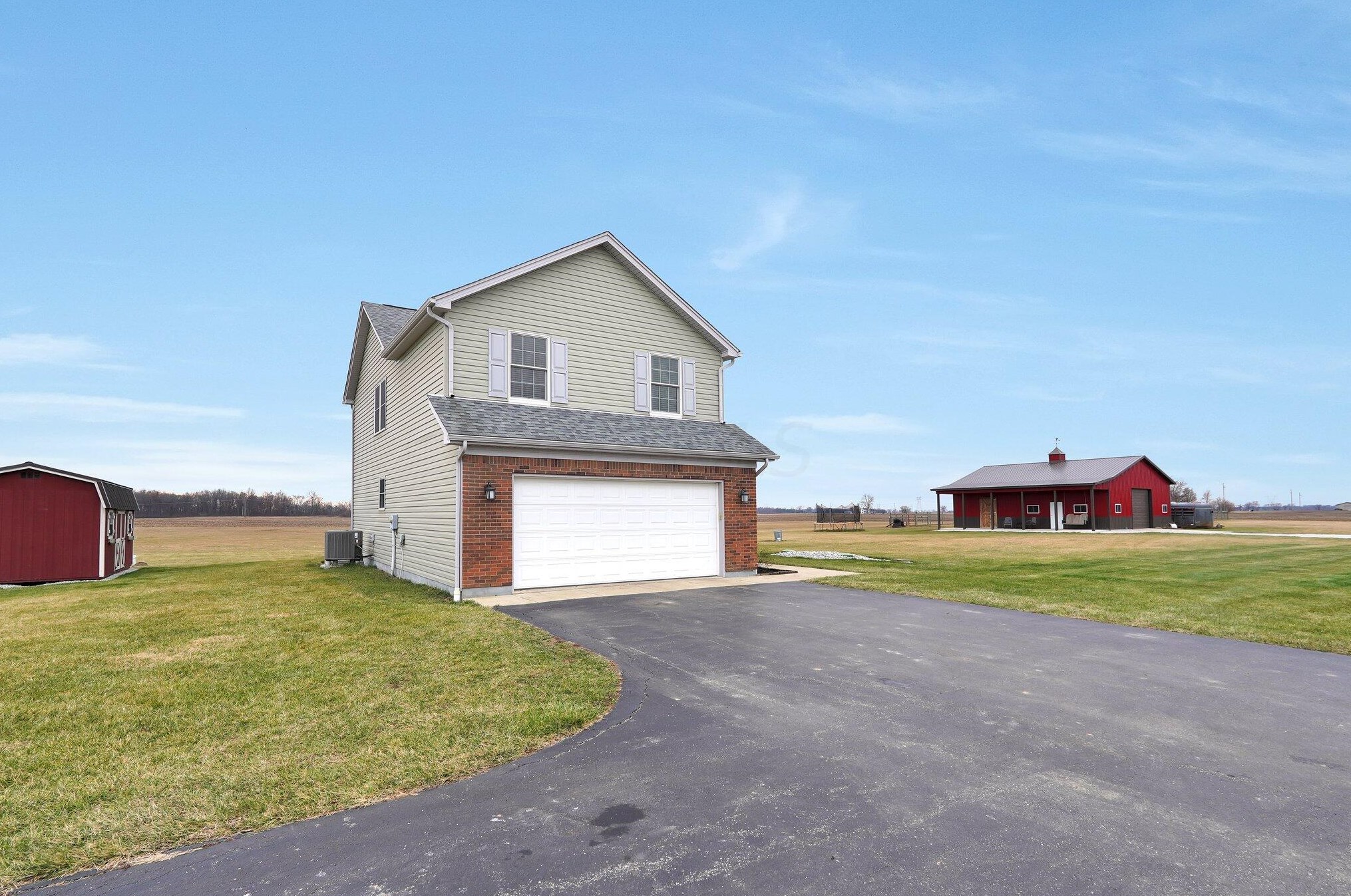 9075 State Route 665, London, OH 43140