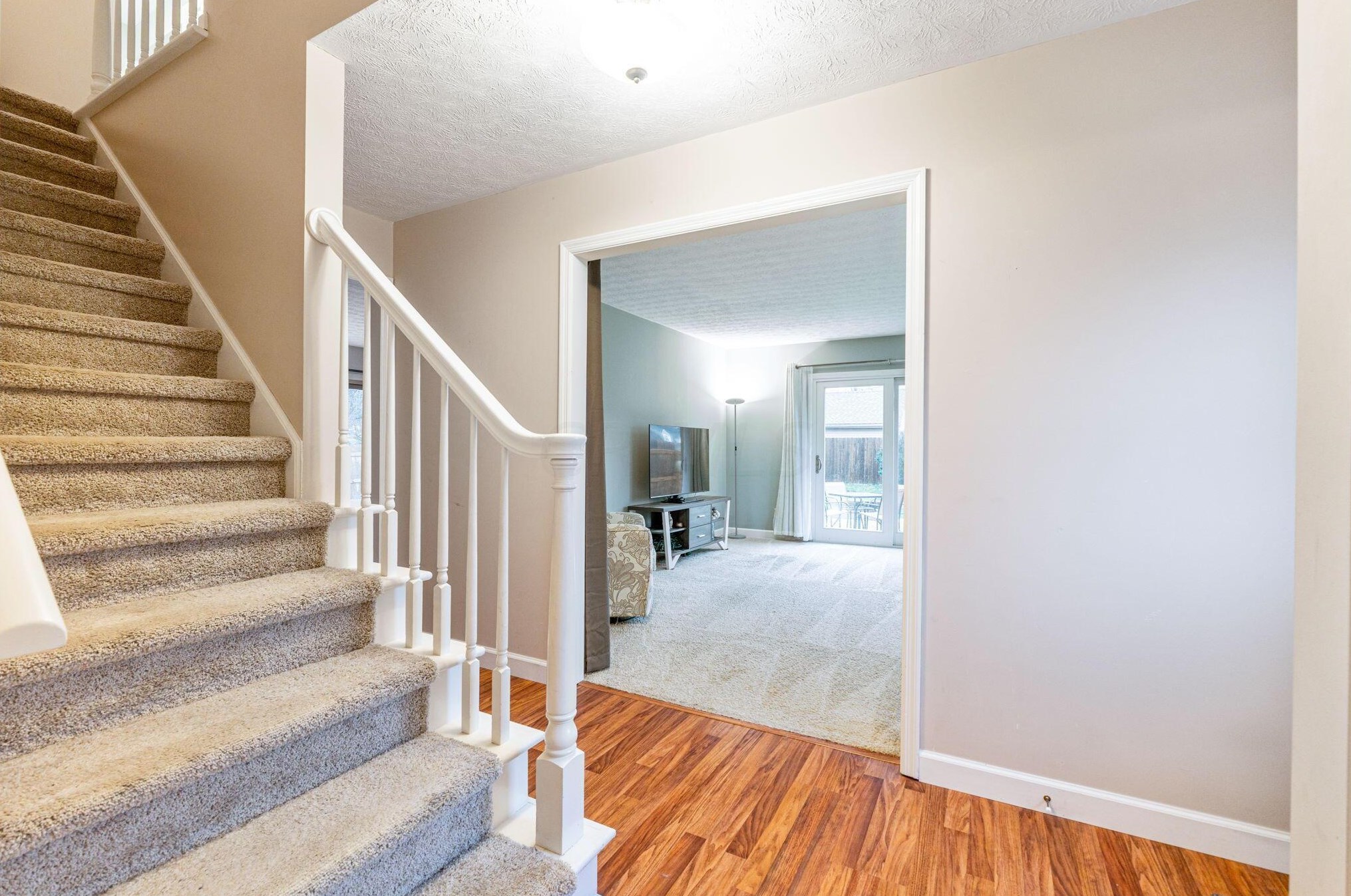 1211 Northport Dr, Columbus OH  43235-4083 exterior