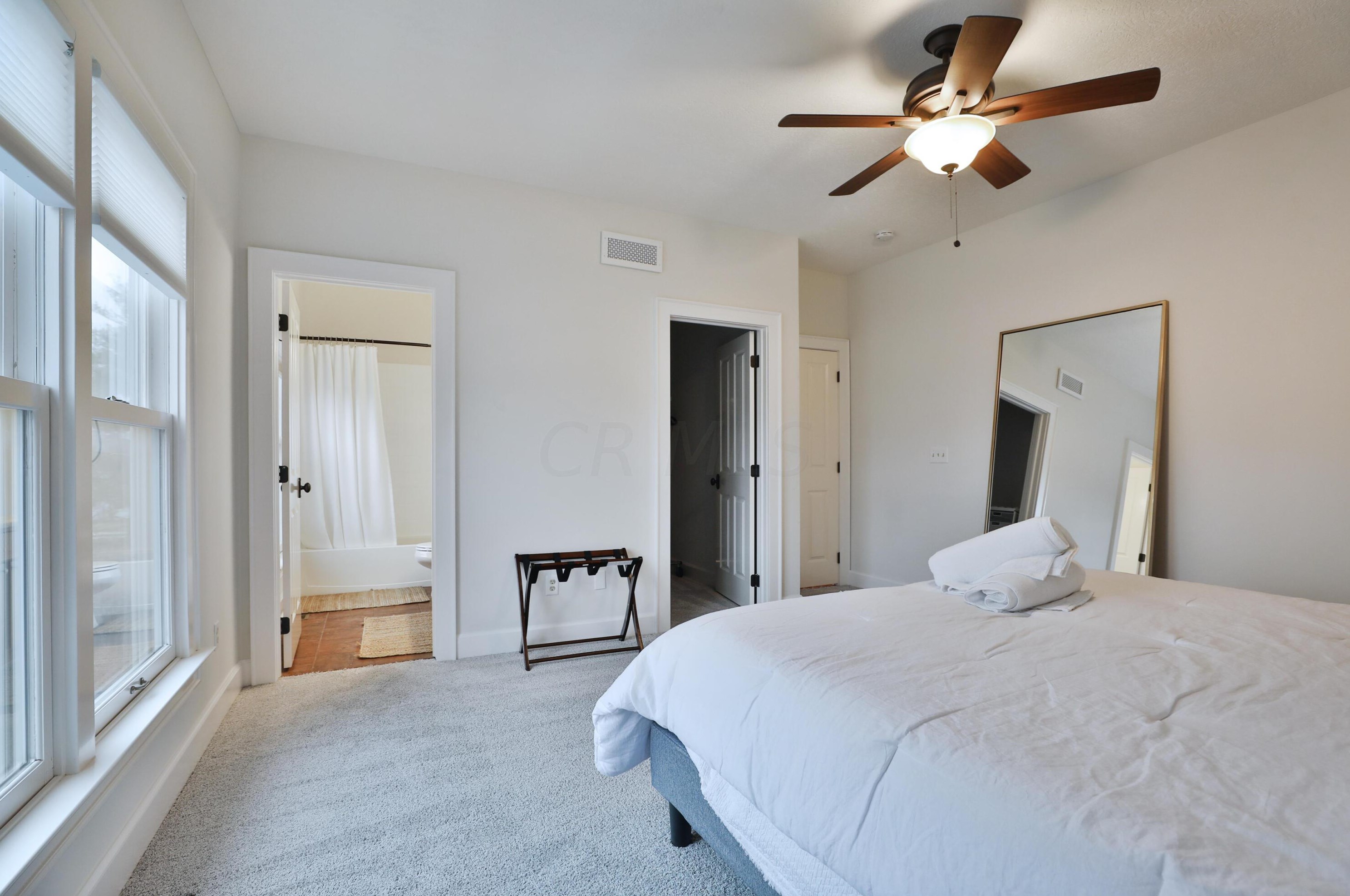 145 Detroit Ave, Columbus OH  43201-3507 exterior