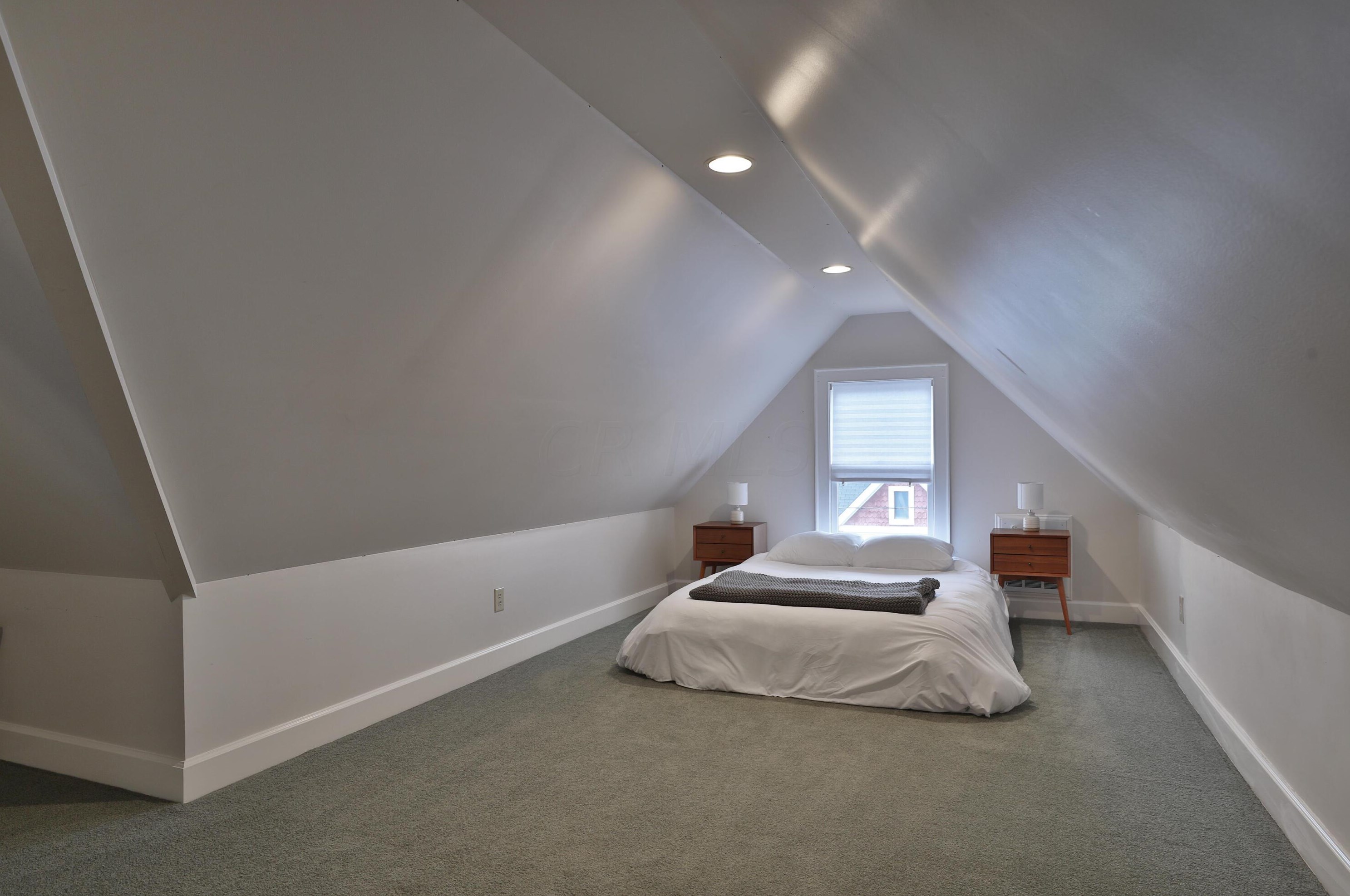 145 Detroit Ave, Columbus OH  43201-3507 exterior