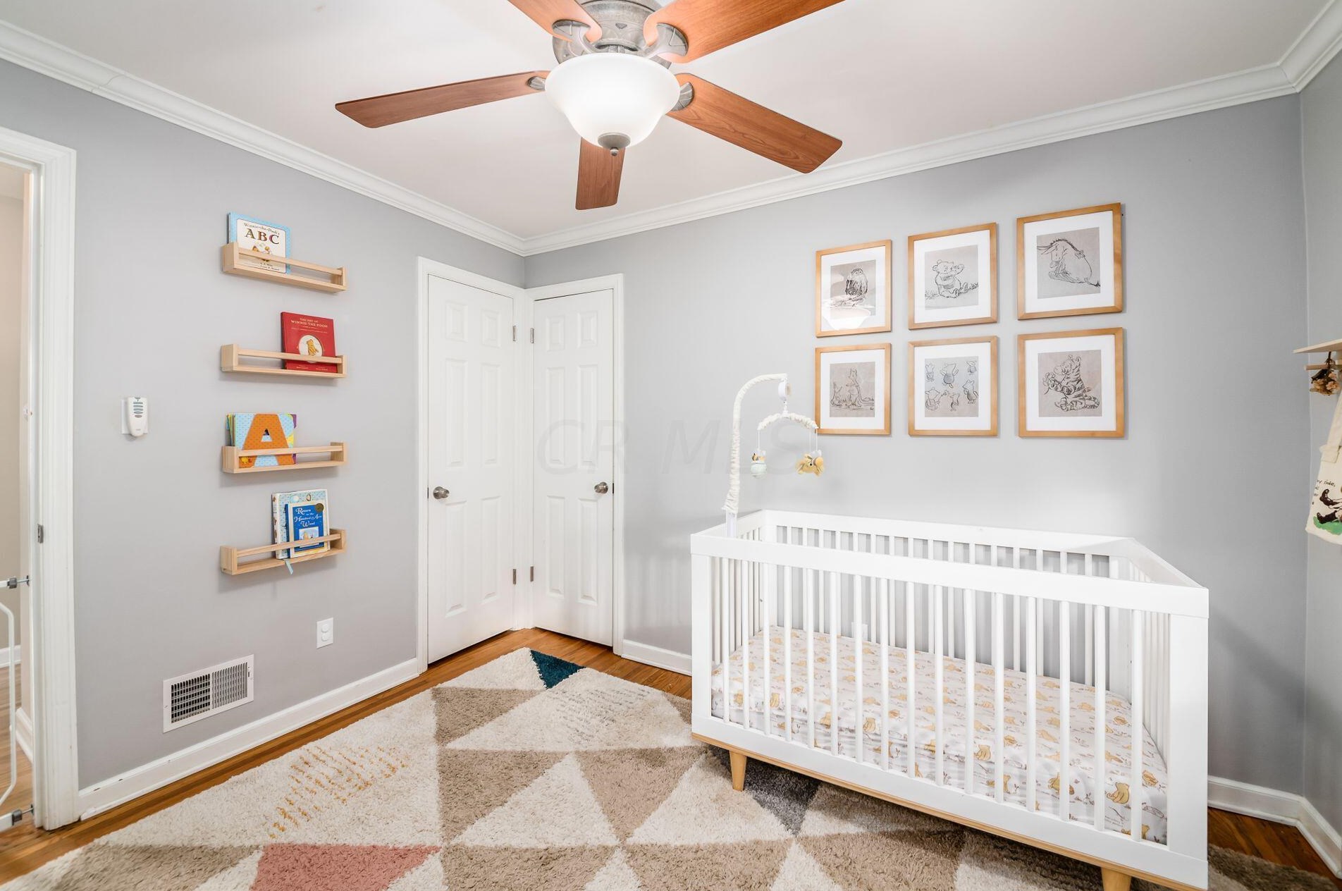 215 Richards Rd, Columbus OH  43214-3737 exterior