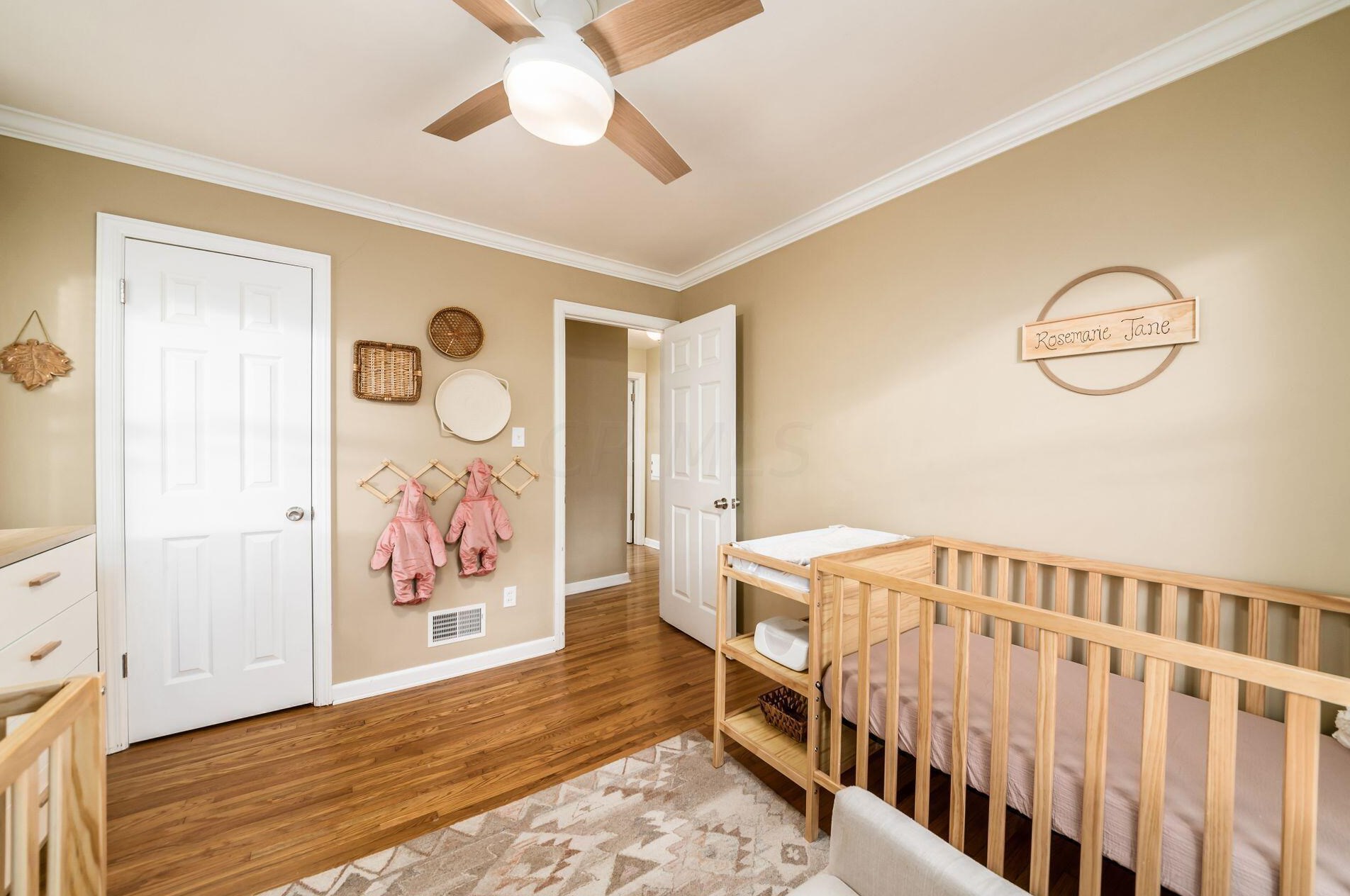 215 Richards Rd, Columbus OH  43214-3737 exterior