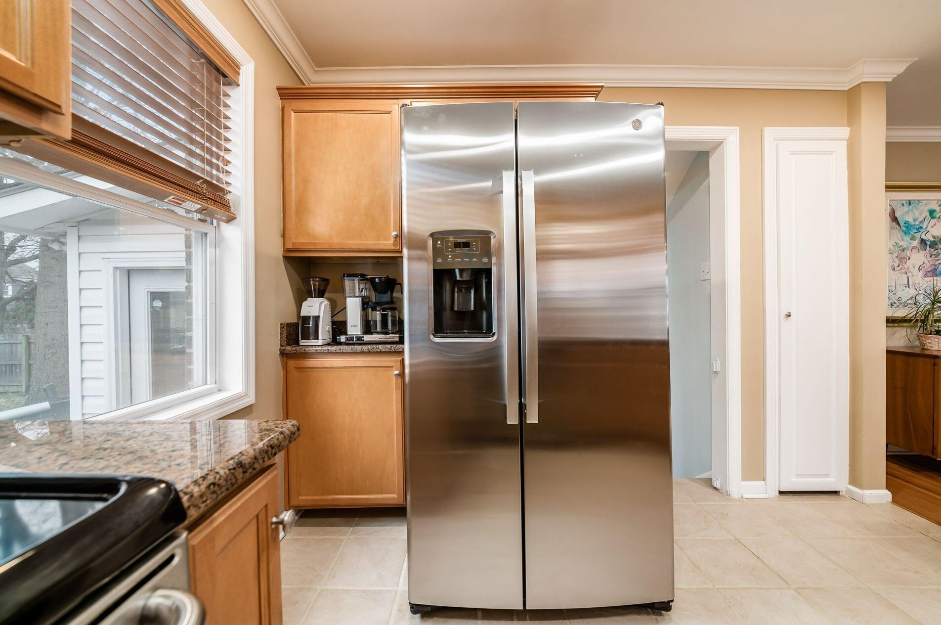 215 Richards Rd, Columbus OH  43214-3737 exterior