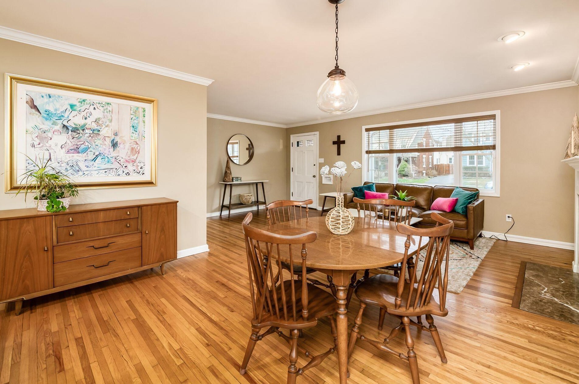 215 Richards Rd, Columbus OH  43214-3737 exterior