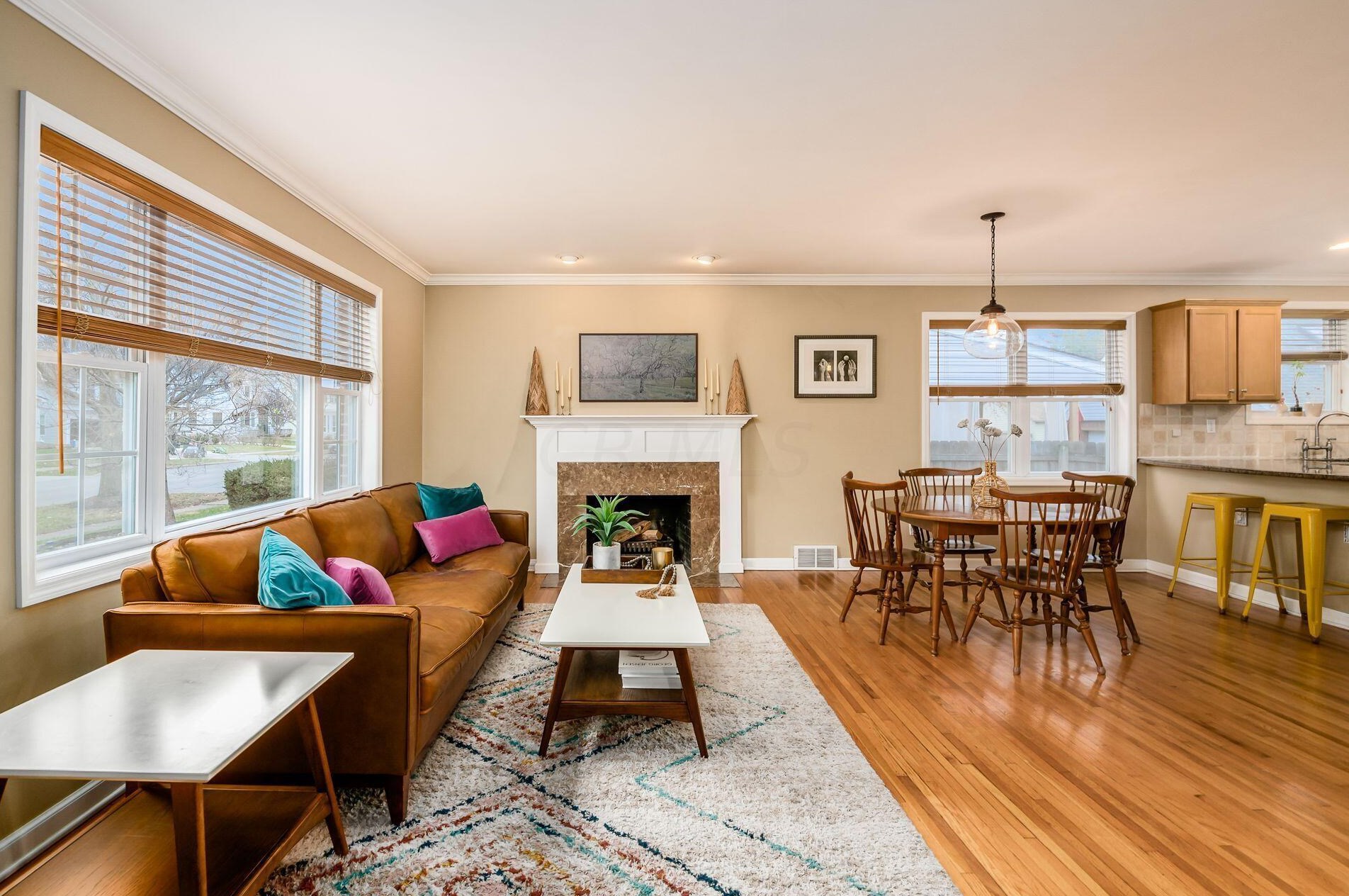 215 Richards Rd, Columbus OH  43214-3737 exterior