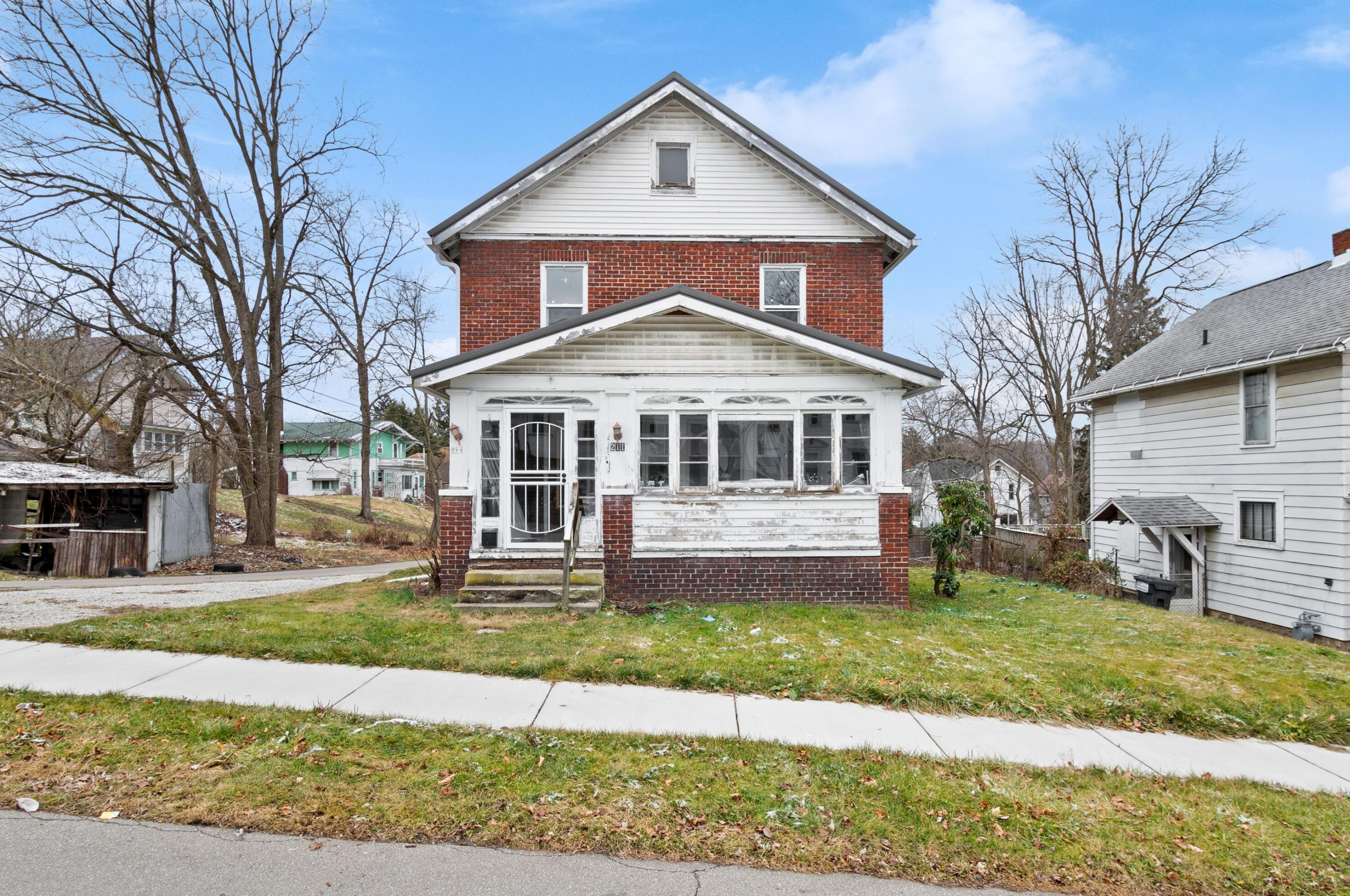 211 Rae Ave, Mansfield, OH 44903
