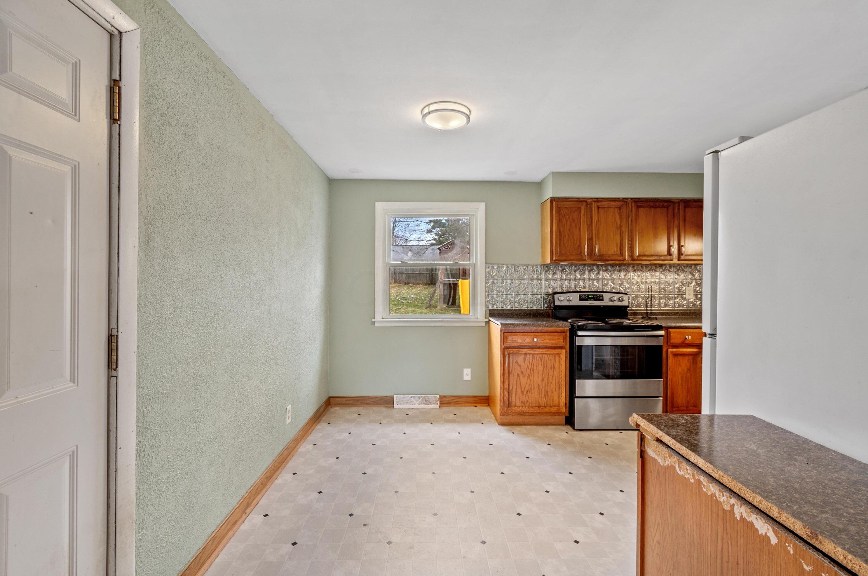 488 Topaz Ave, Mansfield OH  44907-1464 exterior