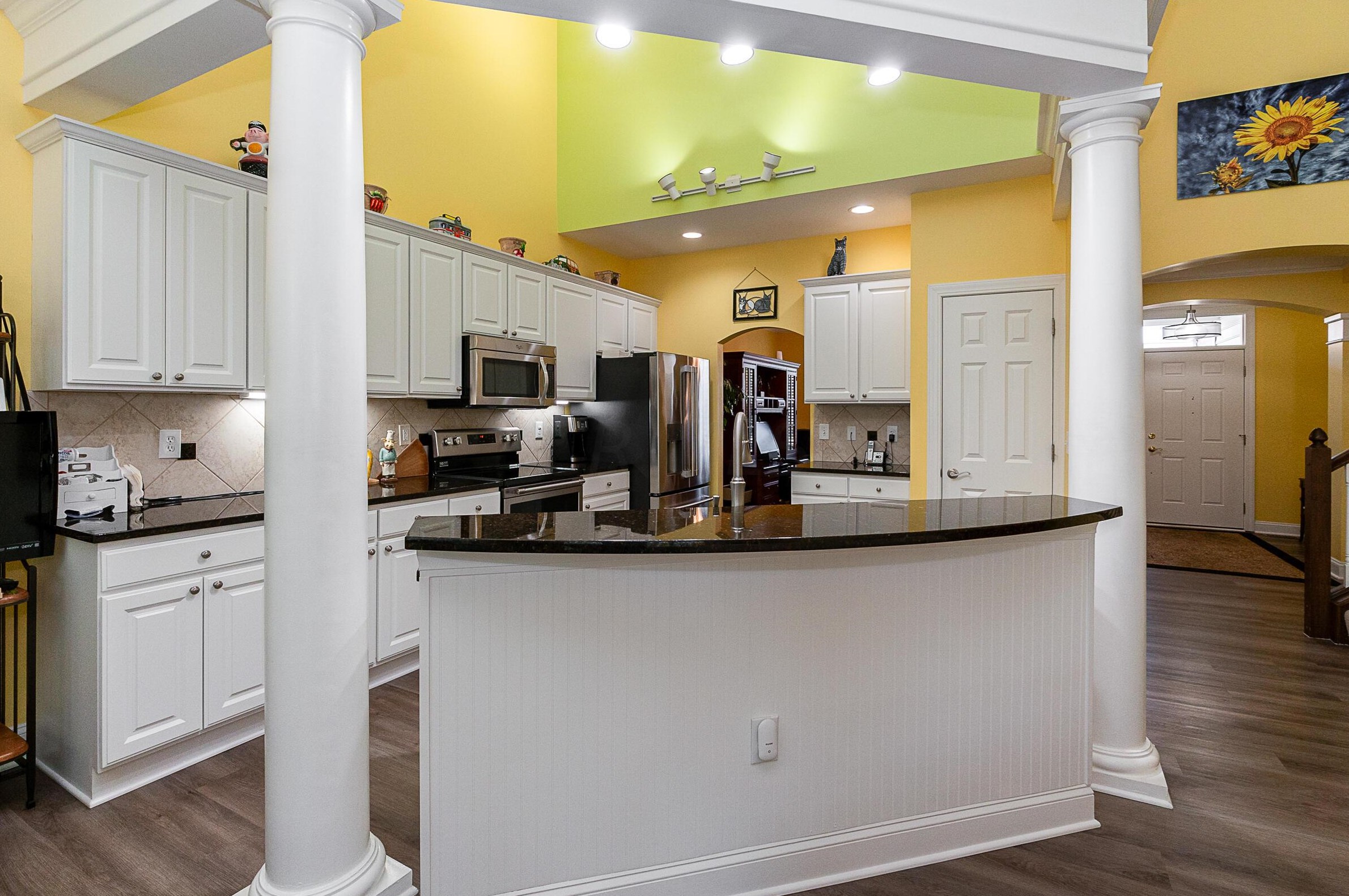 4105 Hanover Square Dr, Dublin OH  43016-7084 exterior