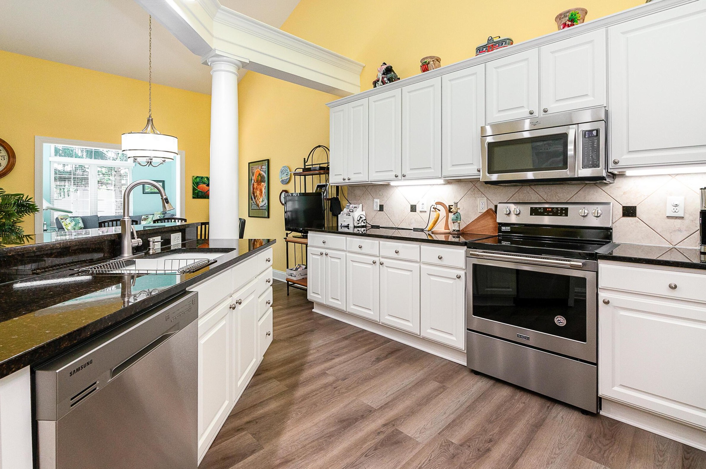 4105 Hanover Square Dr, Dublin OH  43016-7084 exterior