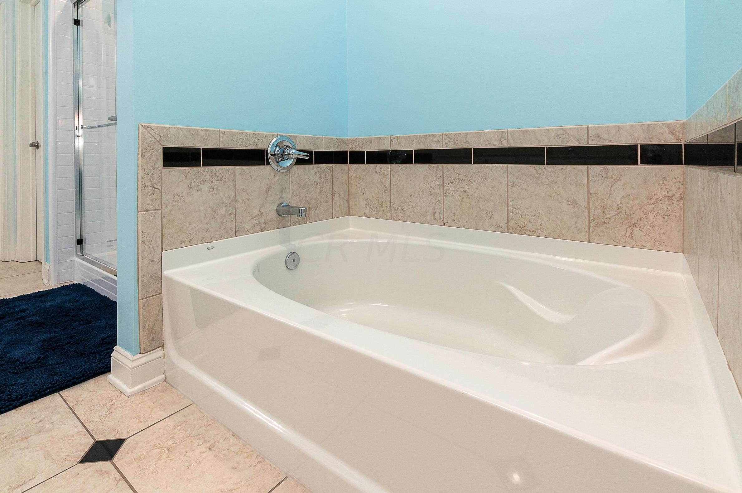 4105 Hanover Square Dr, Dublin OH  43016-7084 exterior