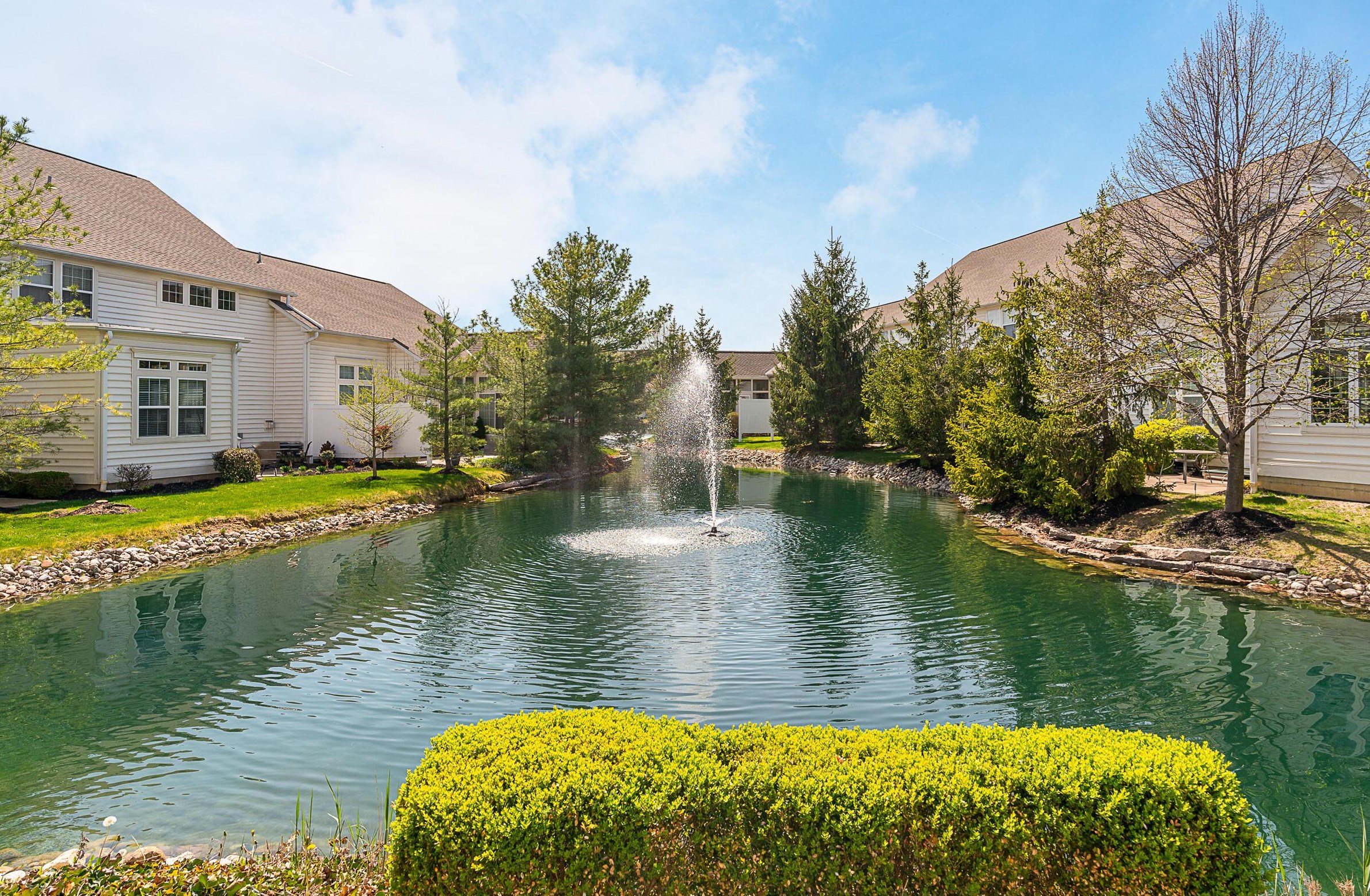 4105 Hanover Square Dr, Dublin OH  43016-7084 exterior