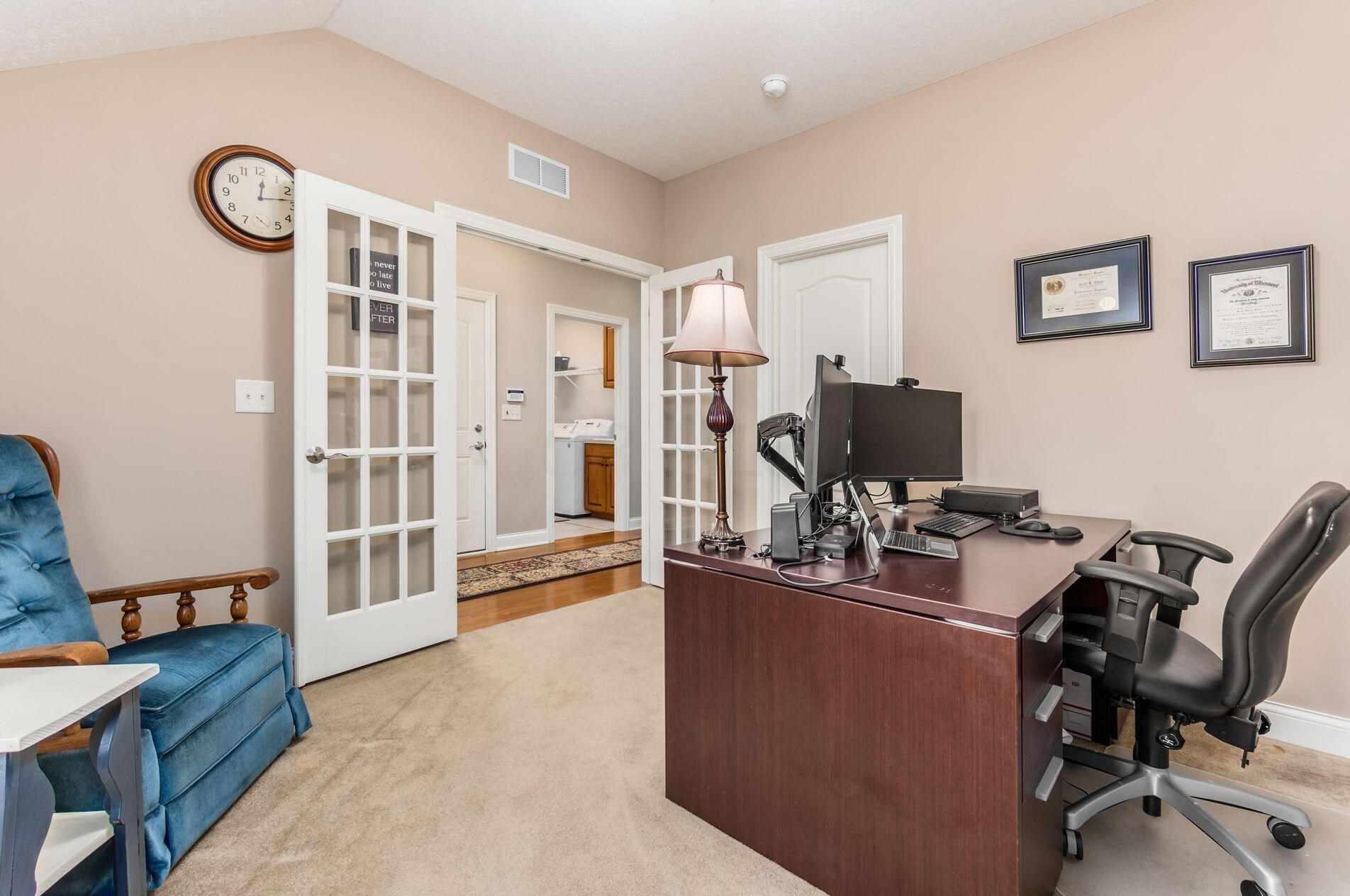 6246 Kinver Edge Way, Columbus OH  43213-5128 exterior