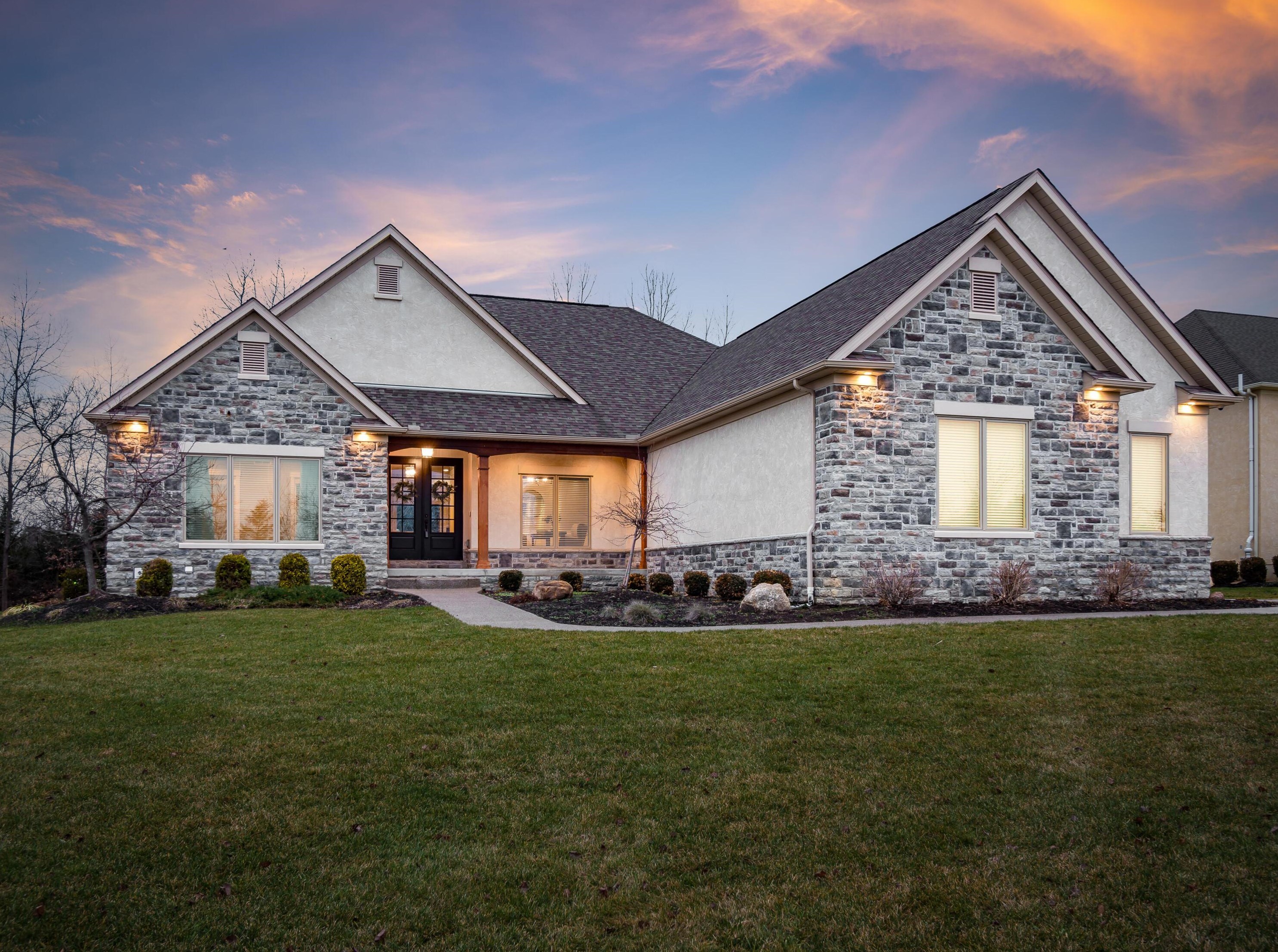 6707 Optimara Dr, Pickerington, OH 43147