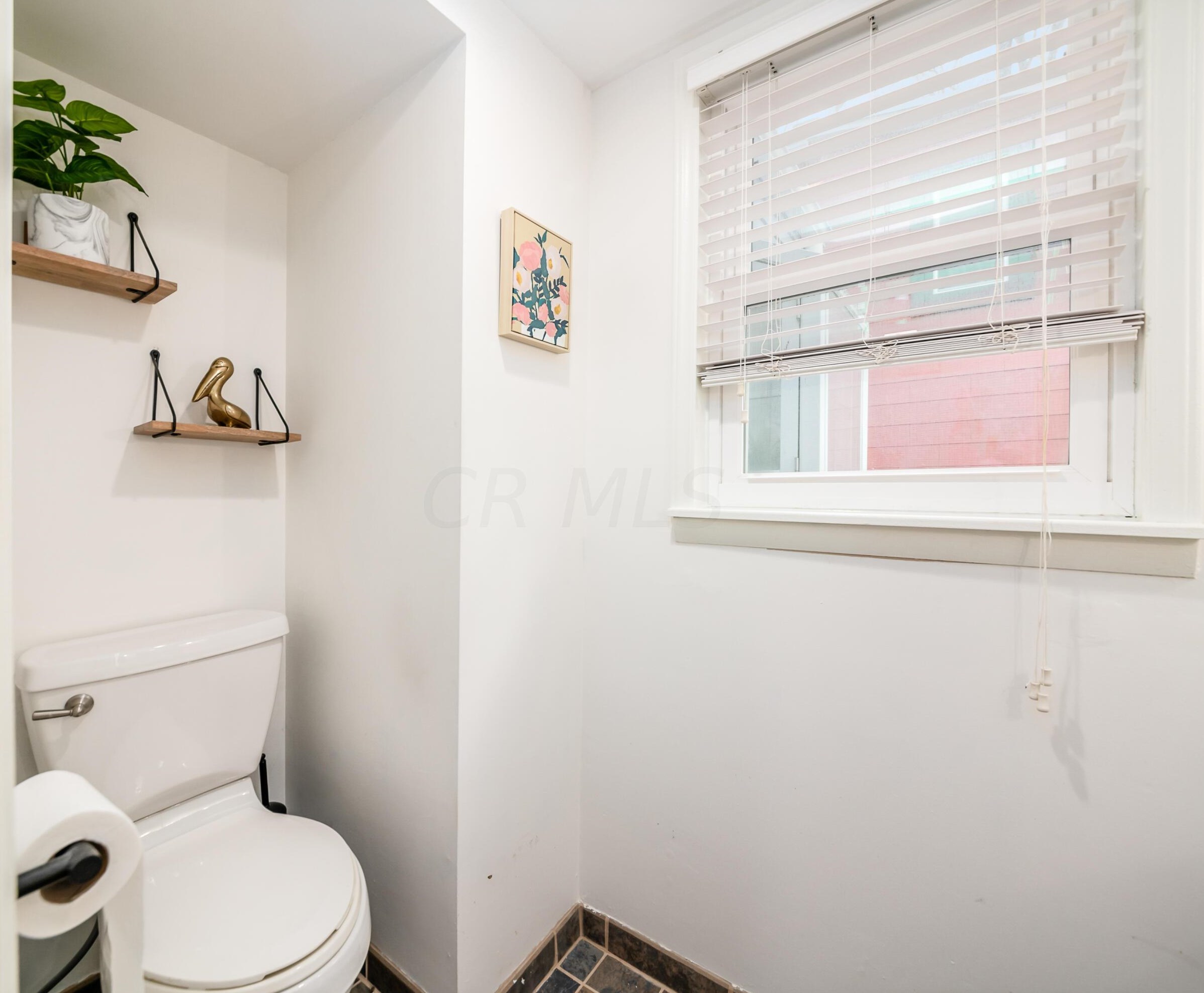 125 North Broadway, Columbus OH 43214-4111 exterior