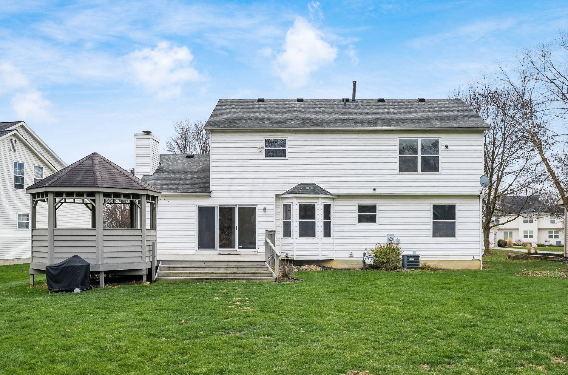 7401 Bentley Pl, Westerville, OH 43082-8662