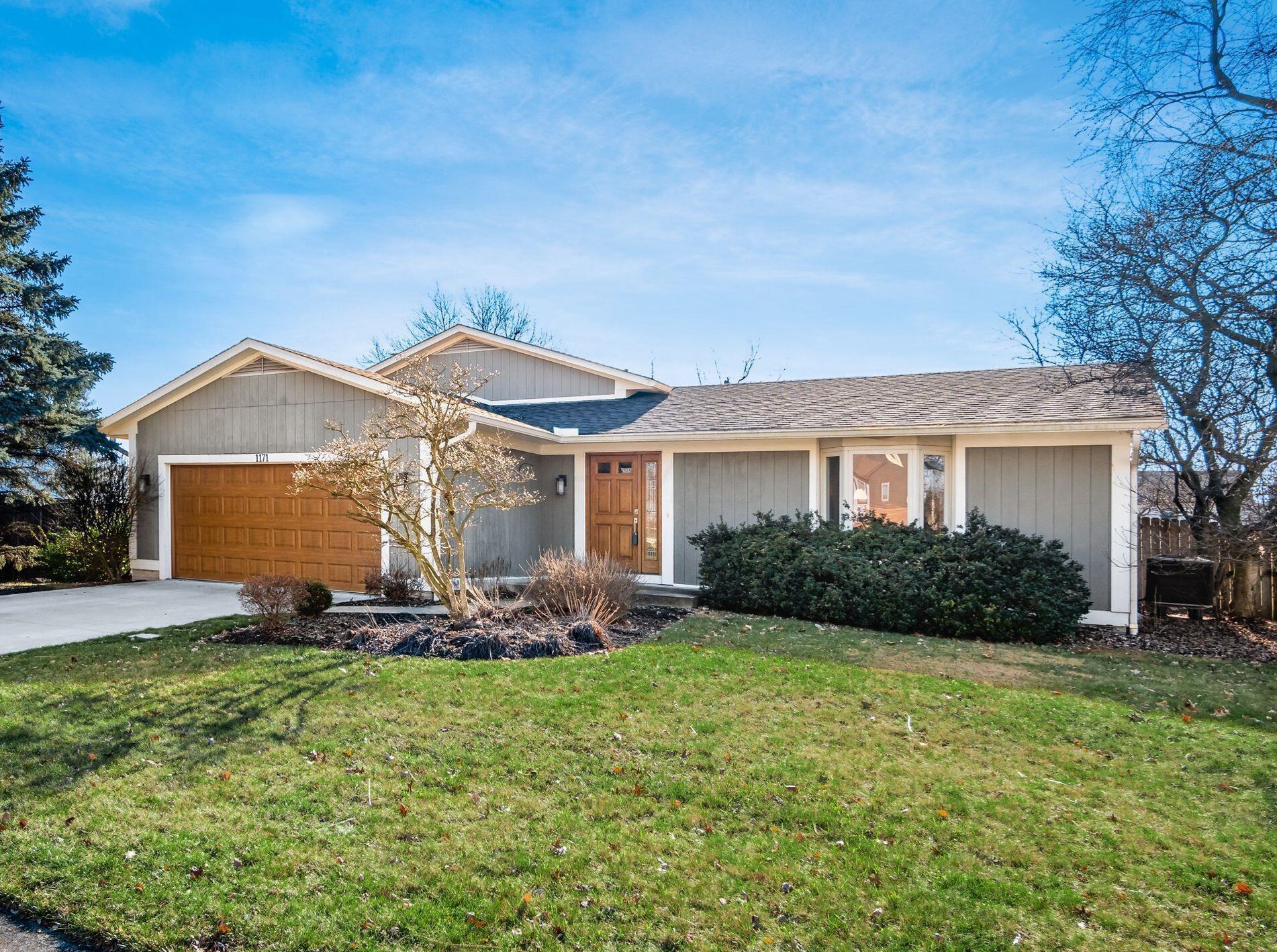 1171 Libbet S Dr, Westerville, OH 43081