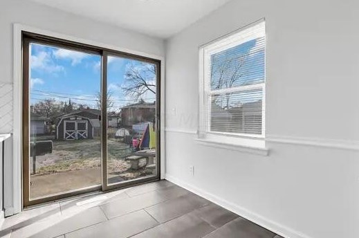 3226 Medina Ave, Columbus OH  43224-3501 exterior