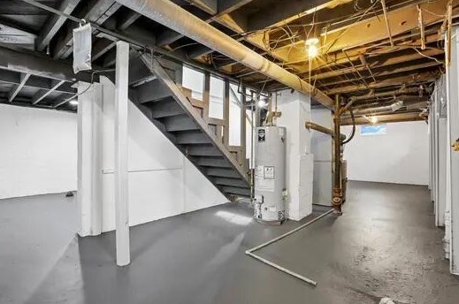 3226 Medina Ave, Columbus OH  43224-3501 exterior