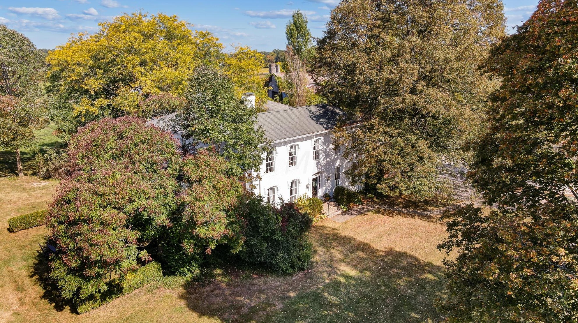 4058 Columbus Rd, Granville, OH 43023