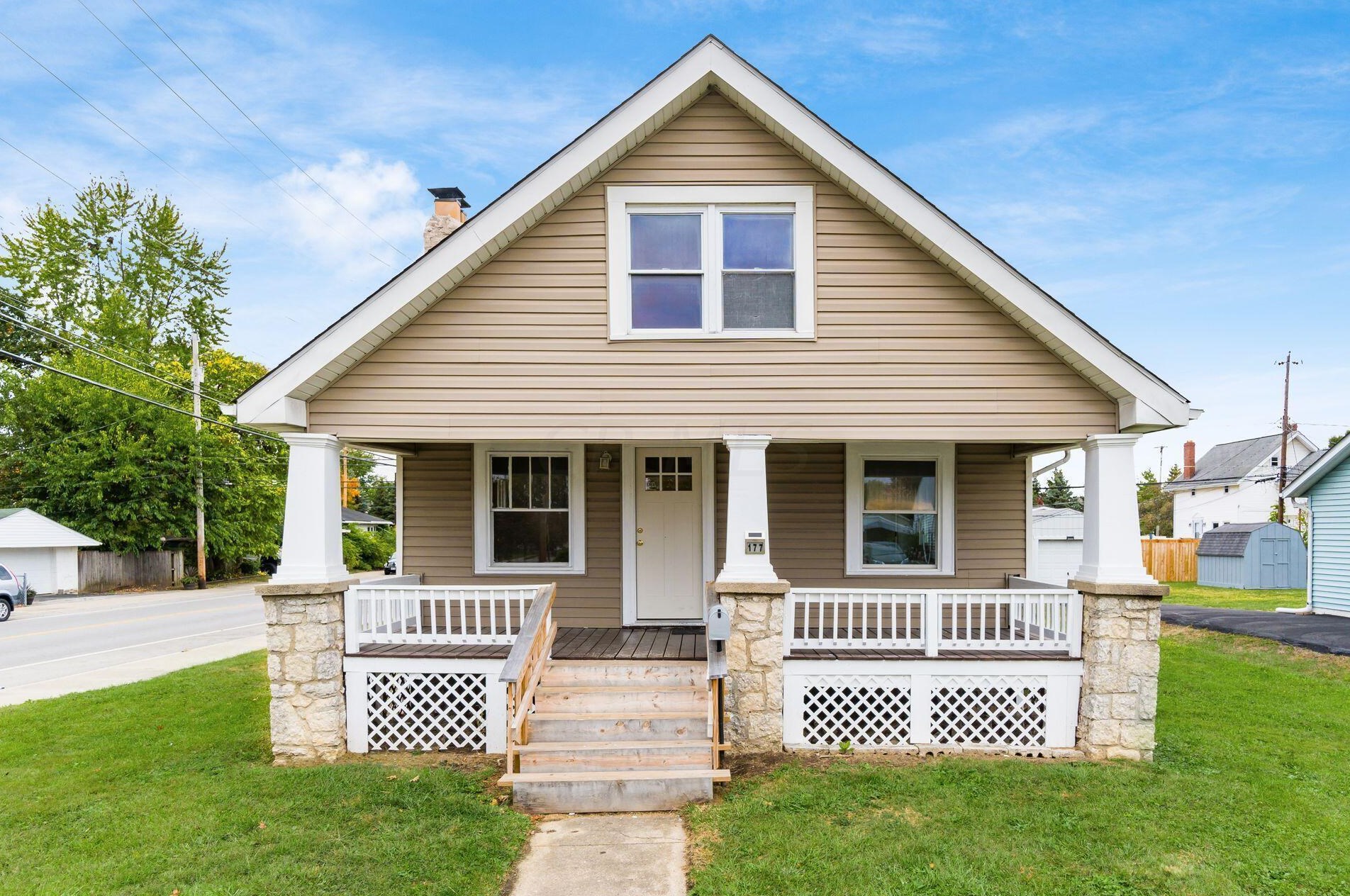 177 Lennox Ave, Columbus OH 43228-1132 exterior