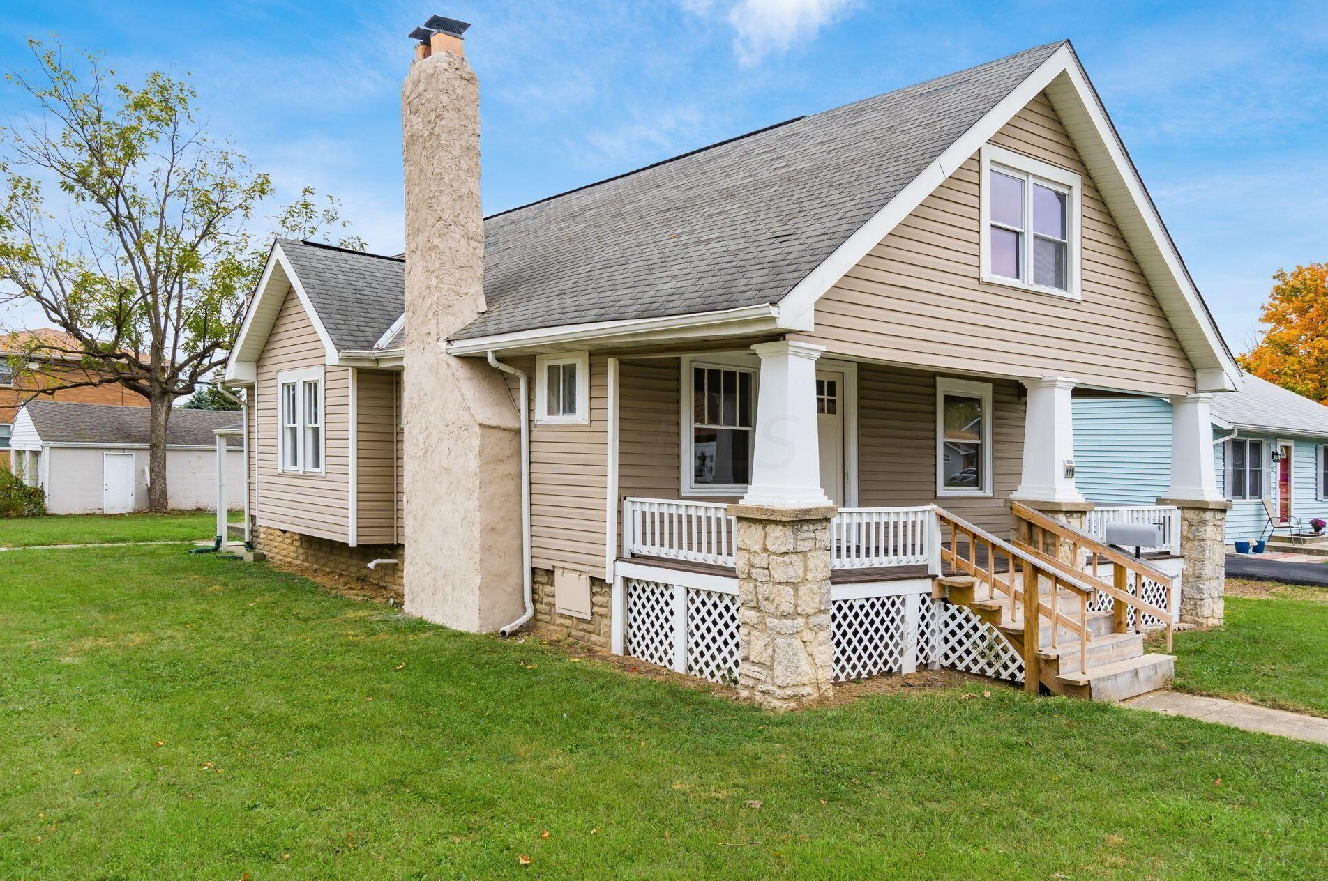 177 Lennox Ave, Columbus OH 43228-1132 exterior