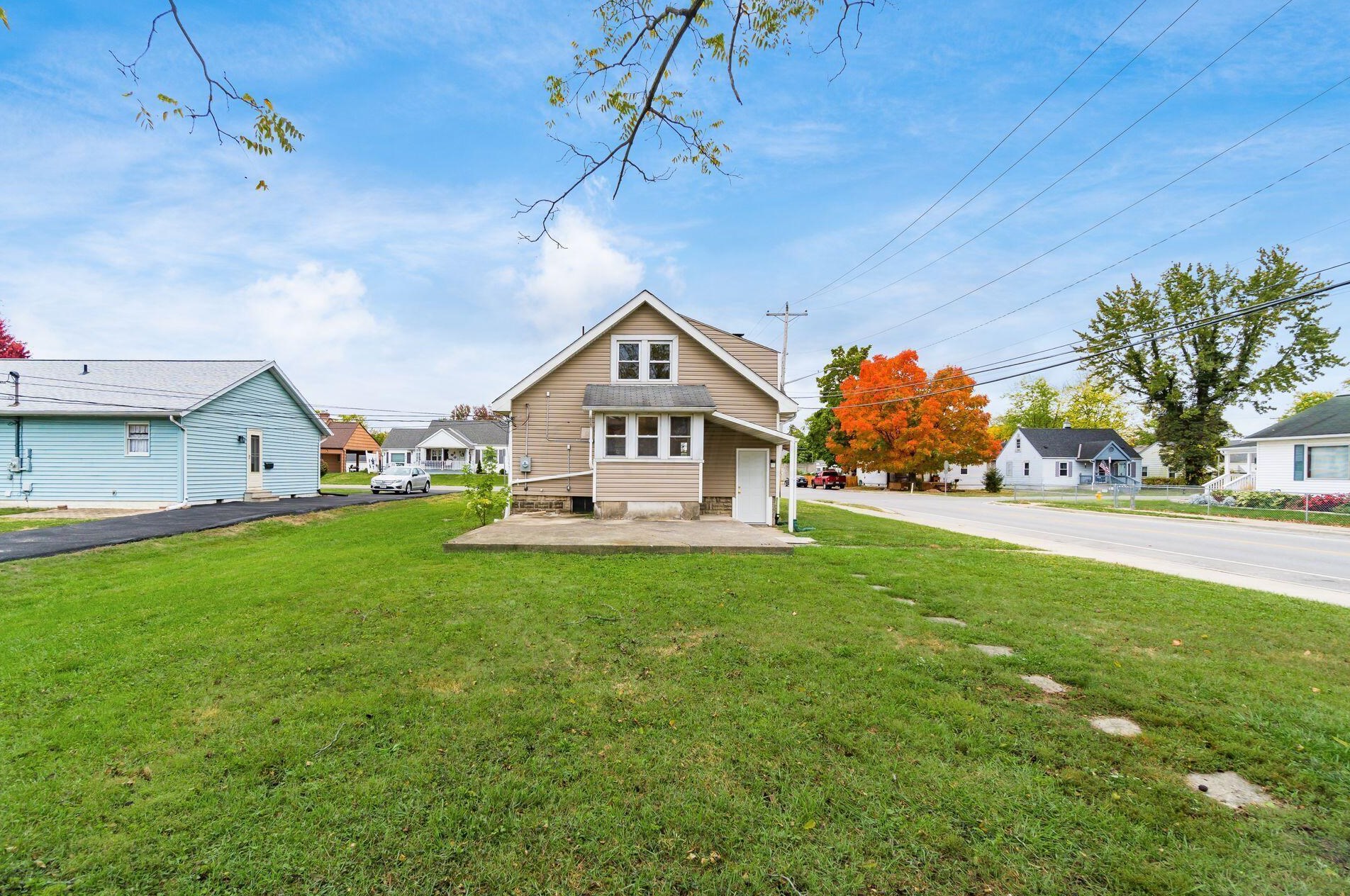 177 Lennox Ave, Columbus OH 43228-1132 exterior