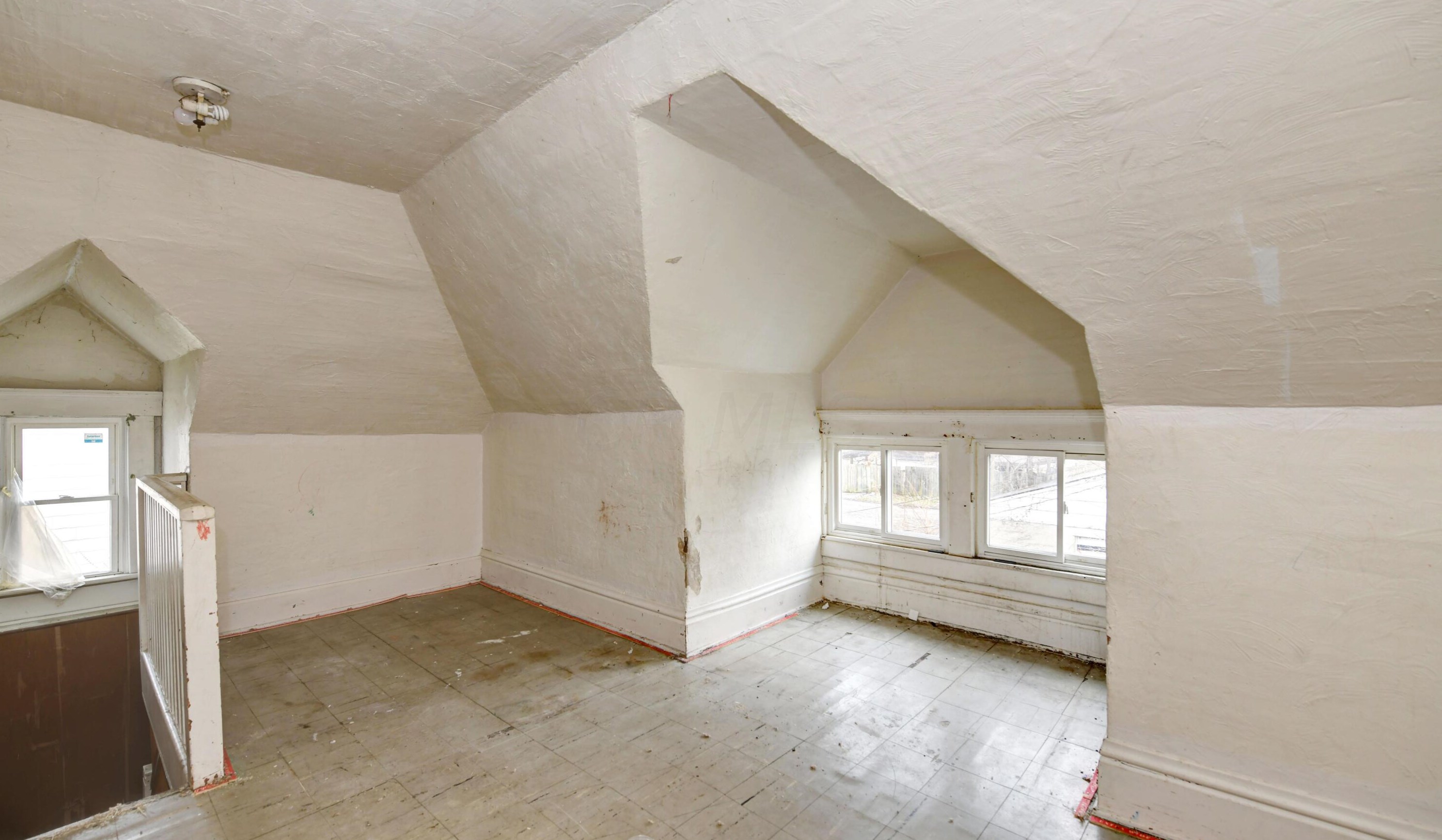 63 Wheatland Ave, Columbus OH  43204-3774 exterior