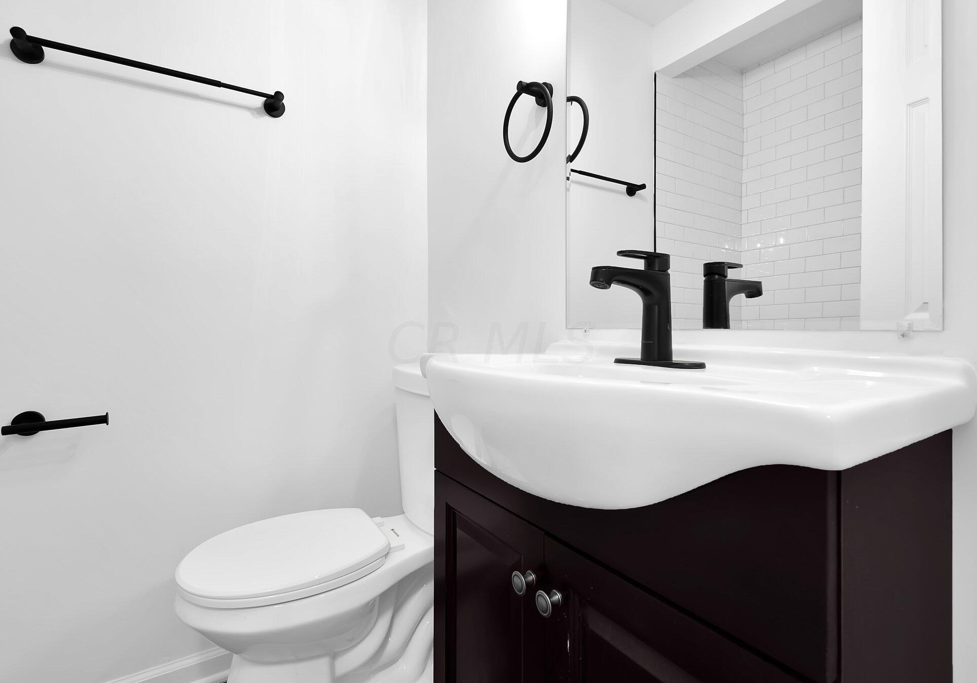 1108 Geneva Ave, Columbus OH  43223-2834 exterior