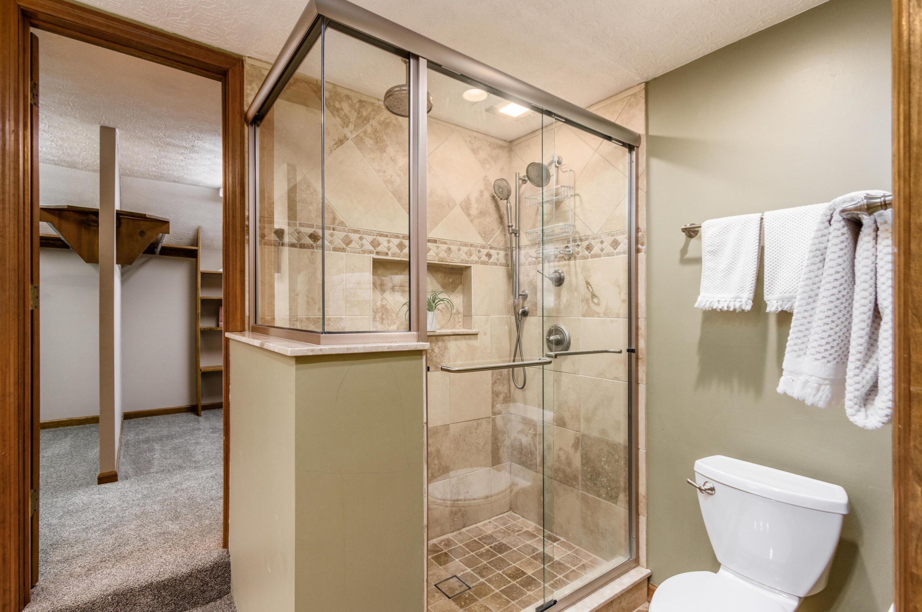 798 Tweed Ct, Columbus OH  43085-2962 exterior