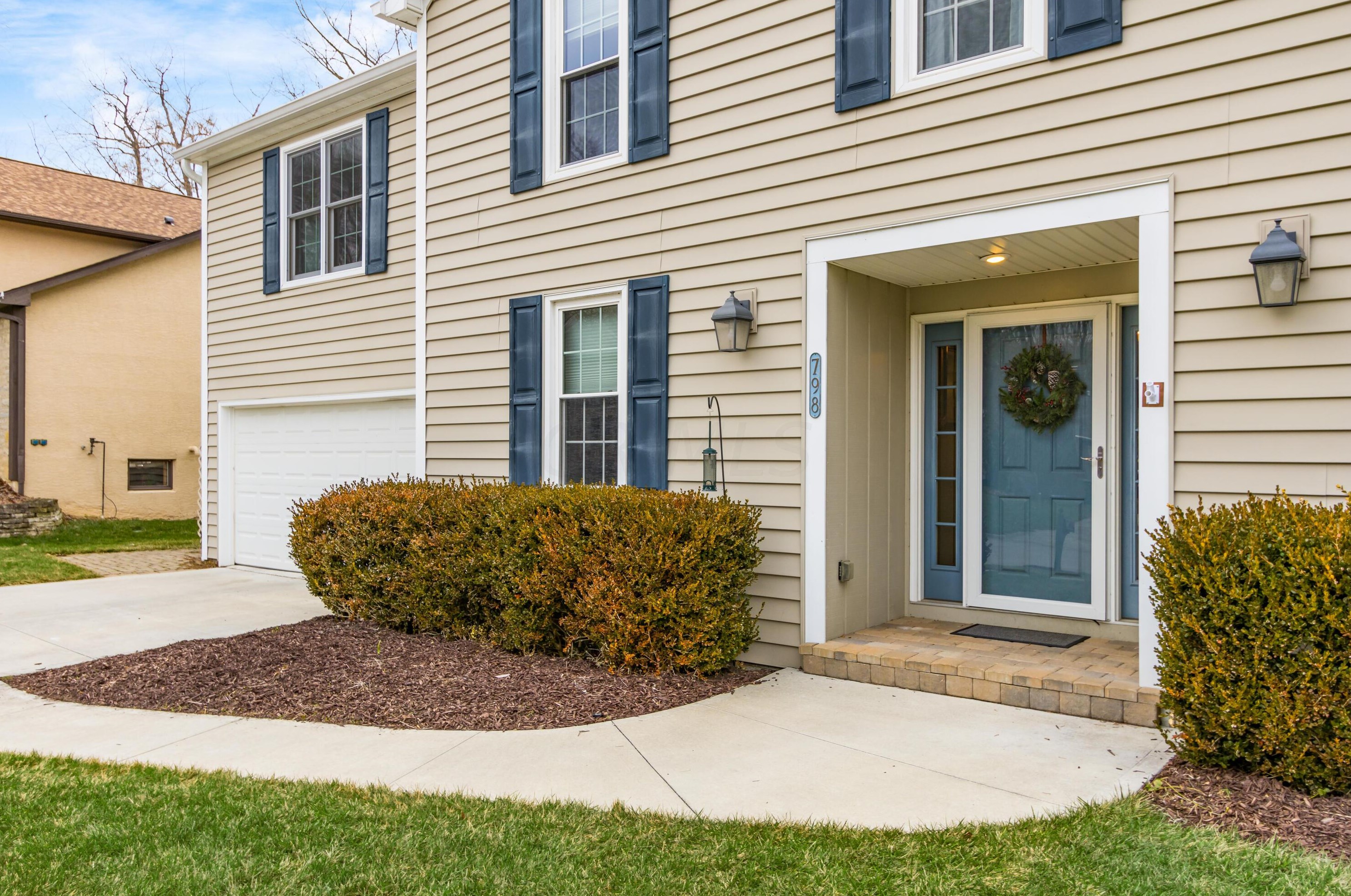 798 Tweed Ct, Columbus OH  43085-2962 exterior