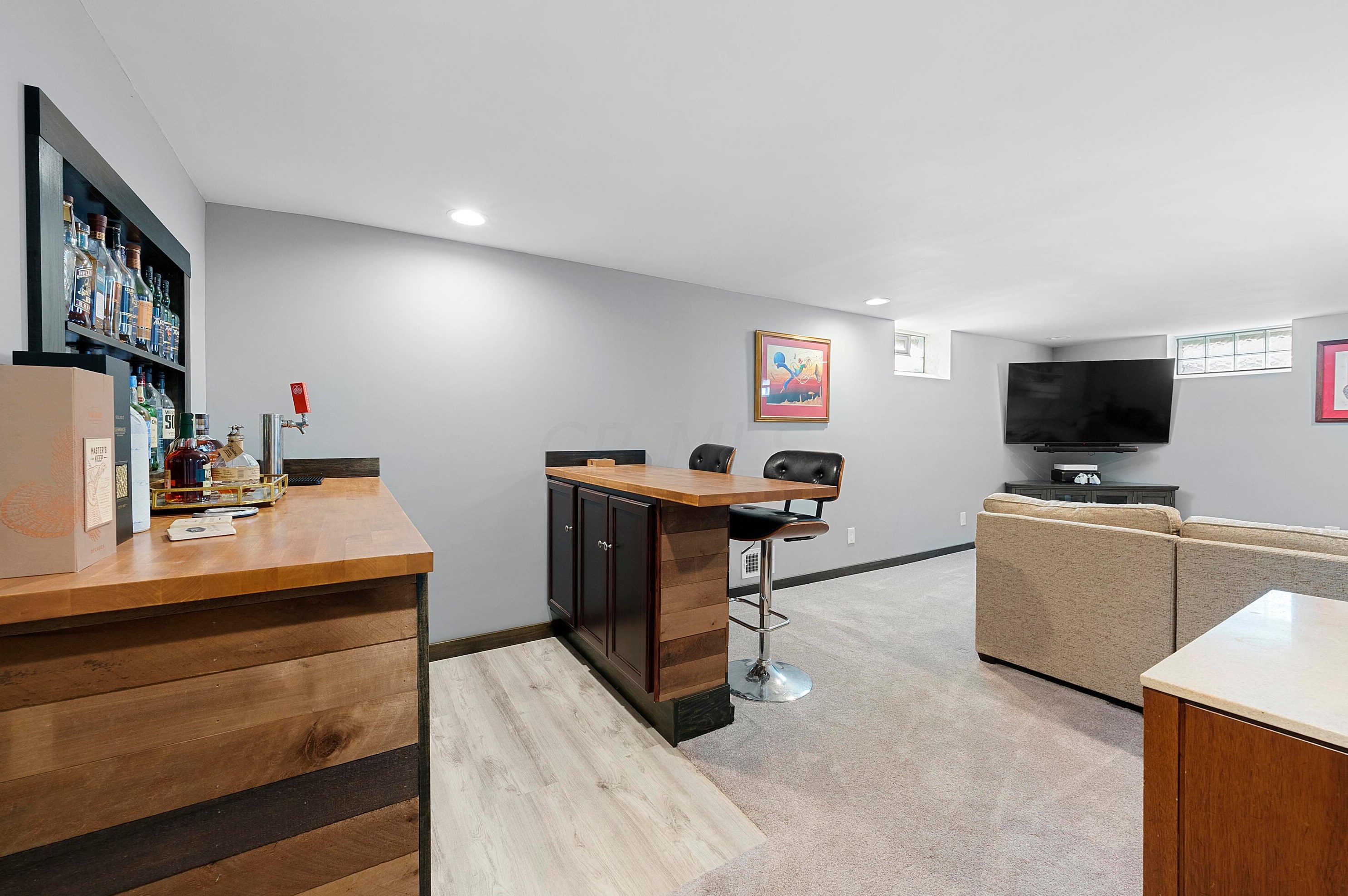 2673 Woodstock Rd, Columbus OH  43221-1719 exterior