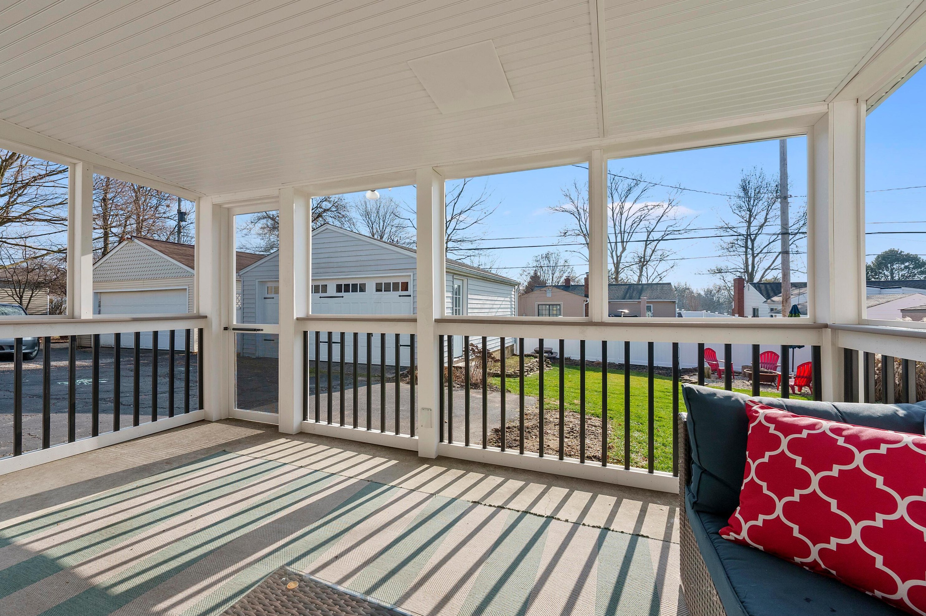 2673 Woodstock Rd, Columbus OH  43221-1719 exterior