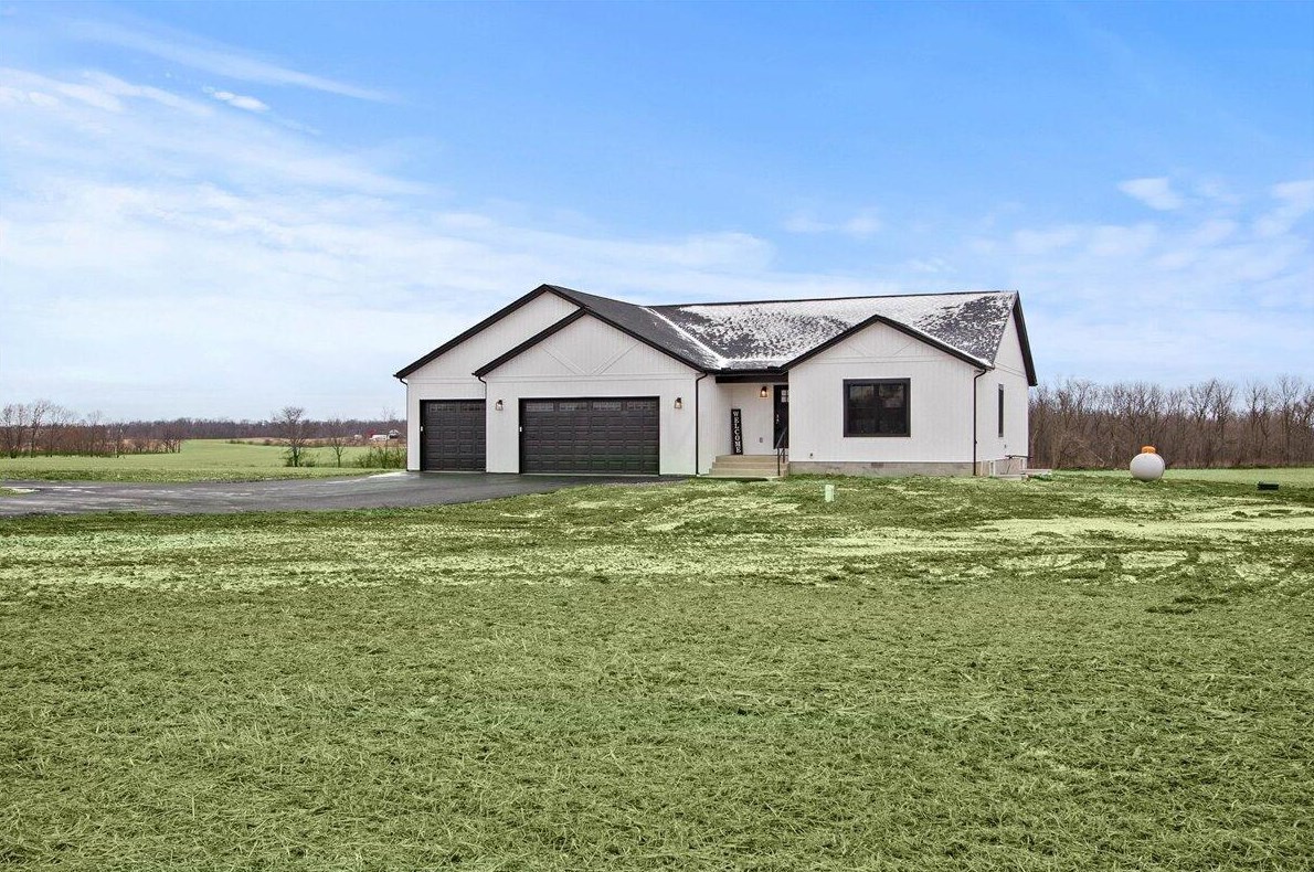 6688 Stringtown Rd, Cable, OH 43009