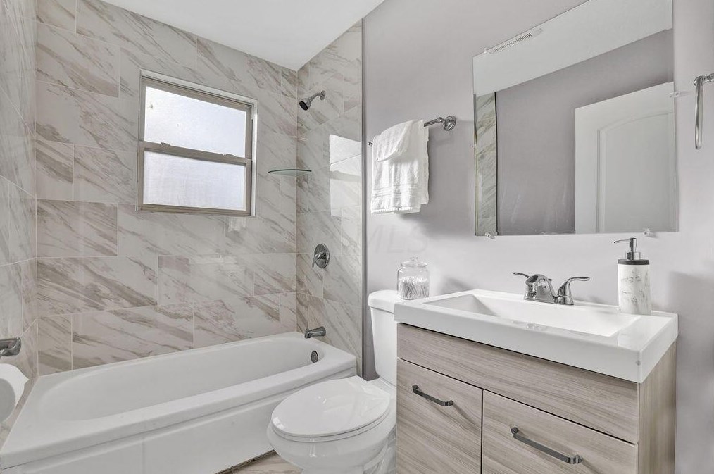 1580 Mound St, Columbus OH 43223-1978 exterior