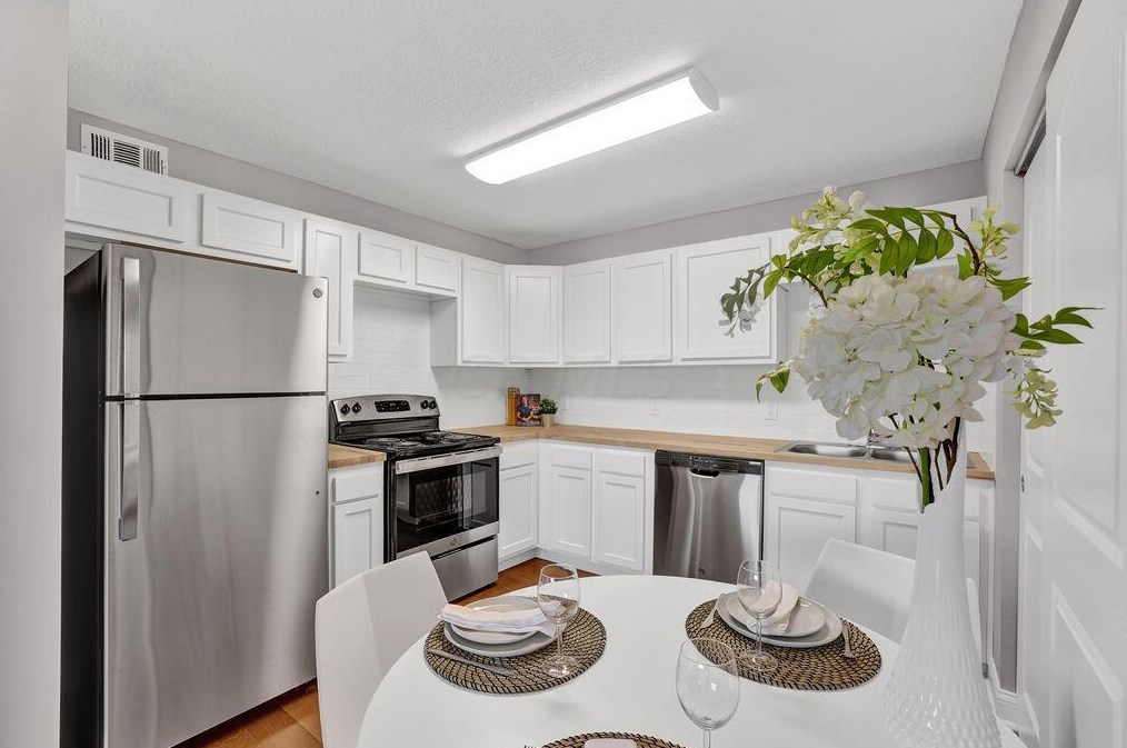 1580 Mound St, Columbus OH 43223-1978 exterior