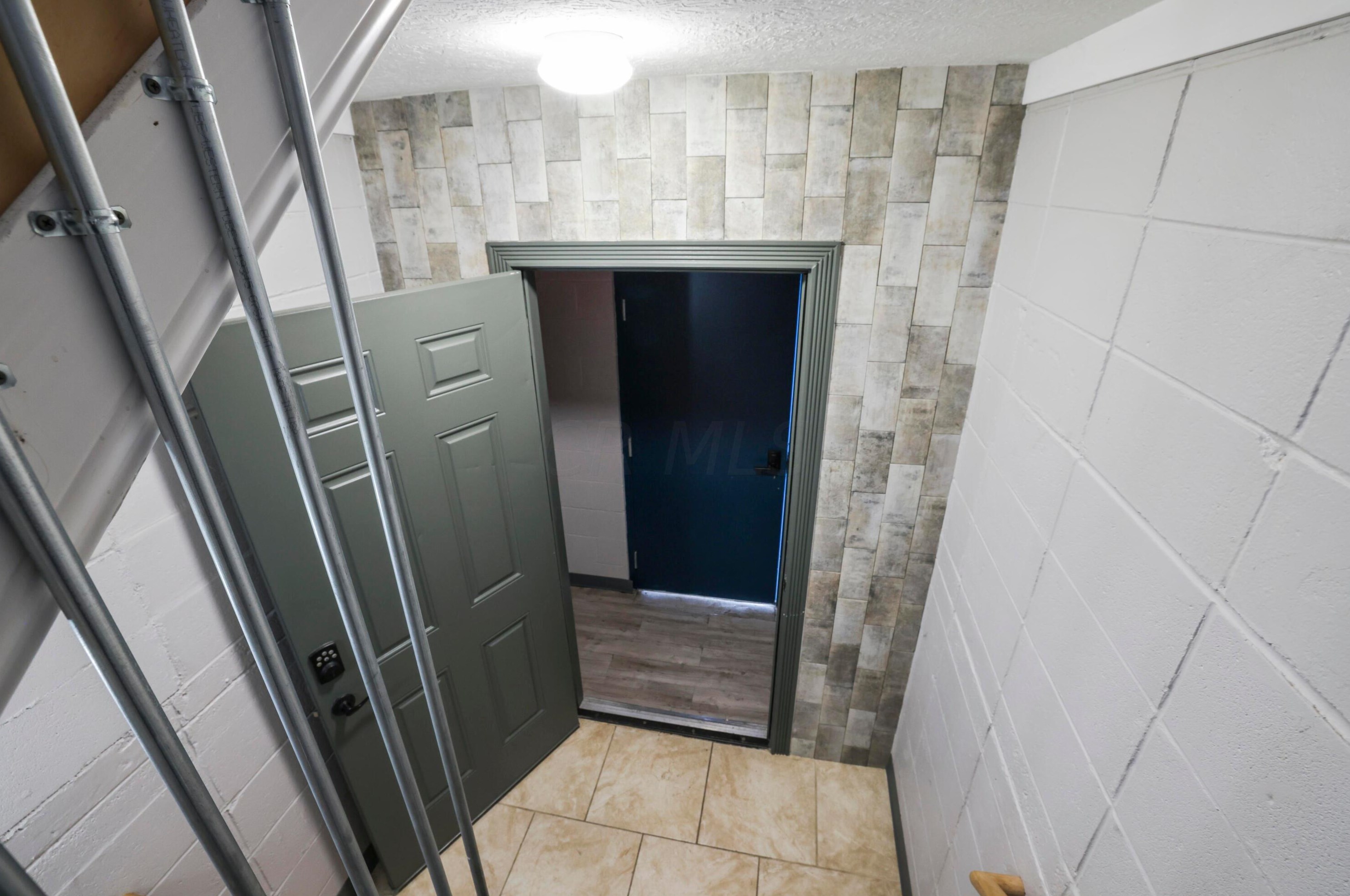 1580 Mound St, Columbus OH 43223-1978 exterior